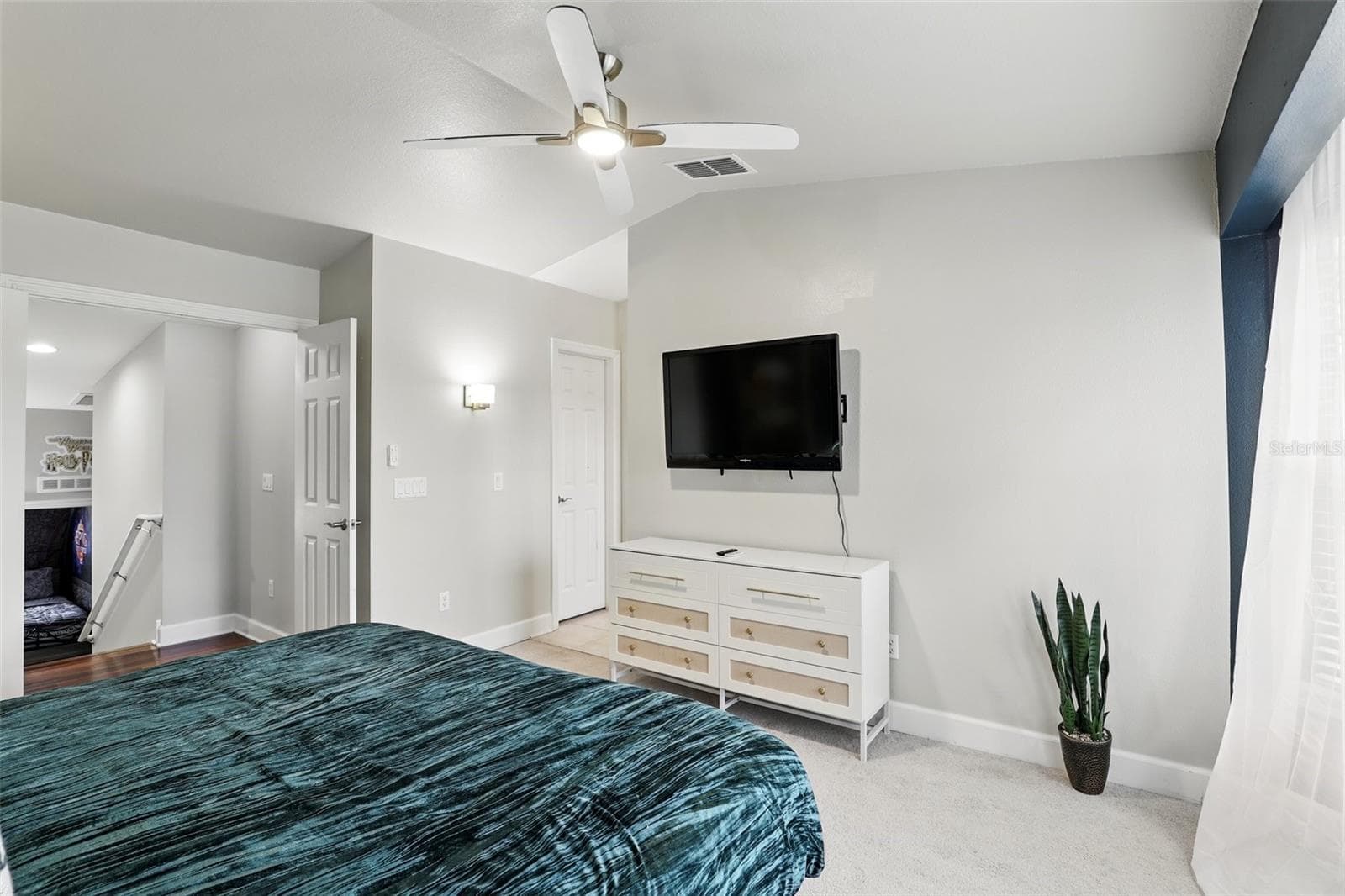 Townhouse at 14501 DAMAI LN, ORLANDO, photo 19 of 53