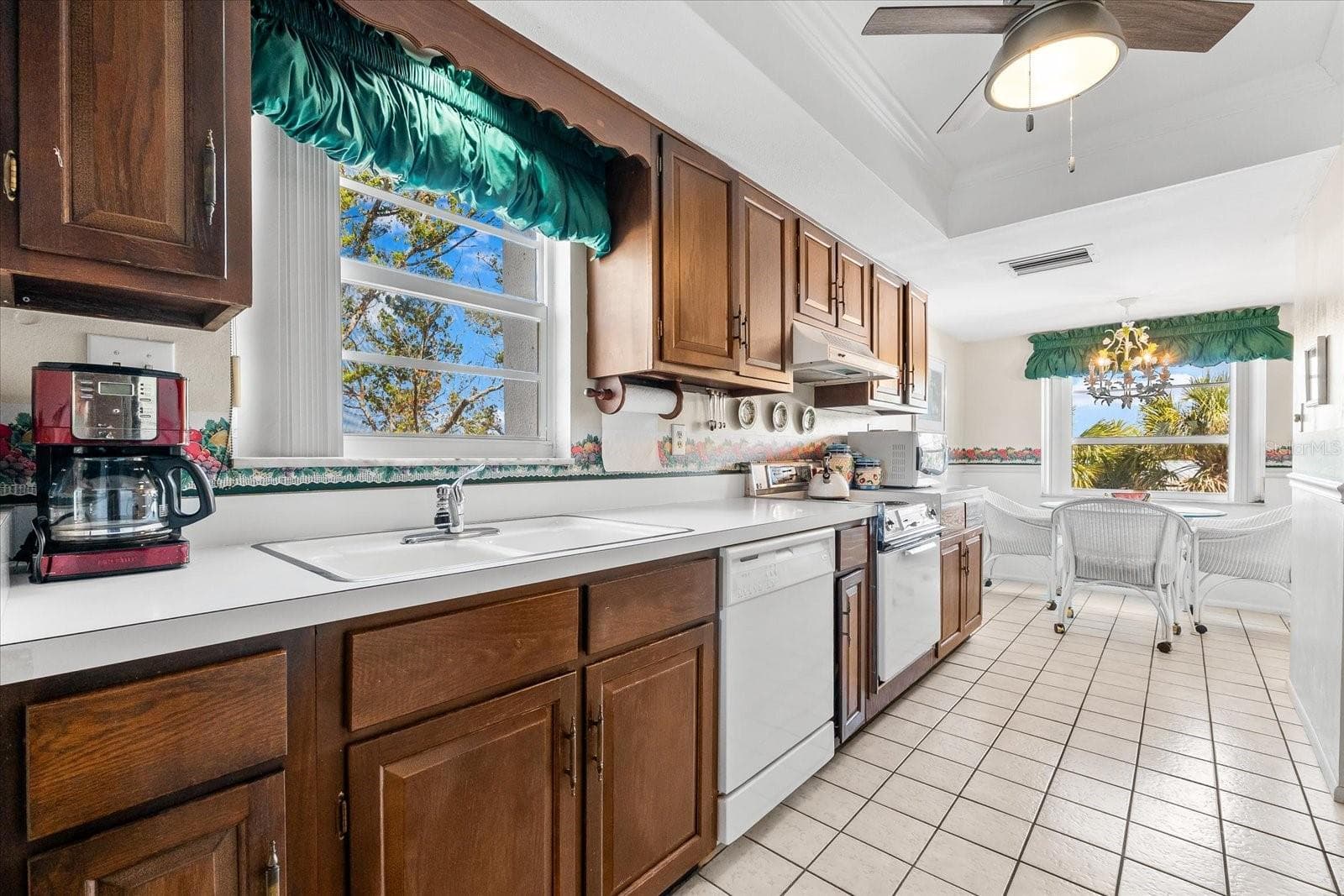 Condominium at 5600 BEACH WAY DR #201, SARASOTA, photo 16 of 95