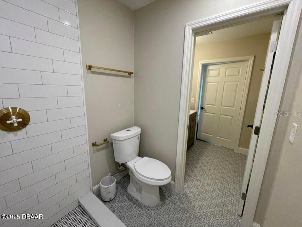 Multi-Family 5+ at 404 S RIDGEWOOD AVE, DAYTONA BEACH, photo 25 of 57