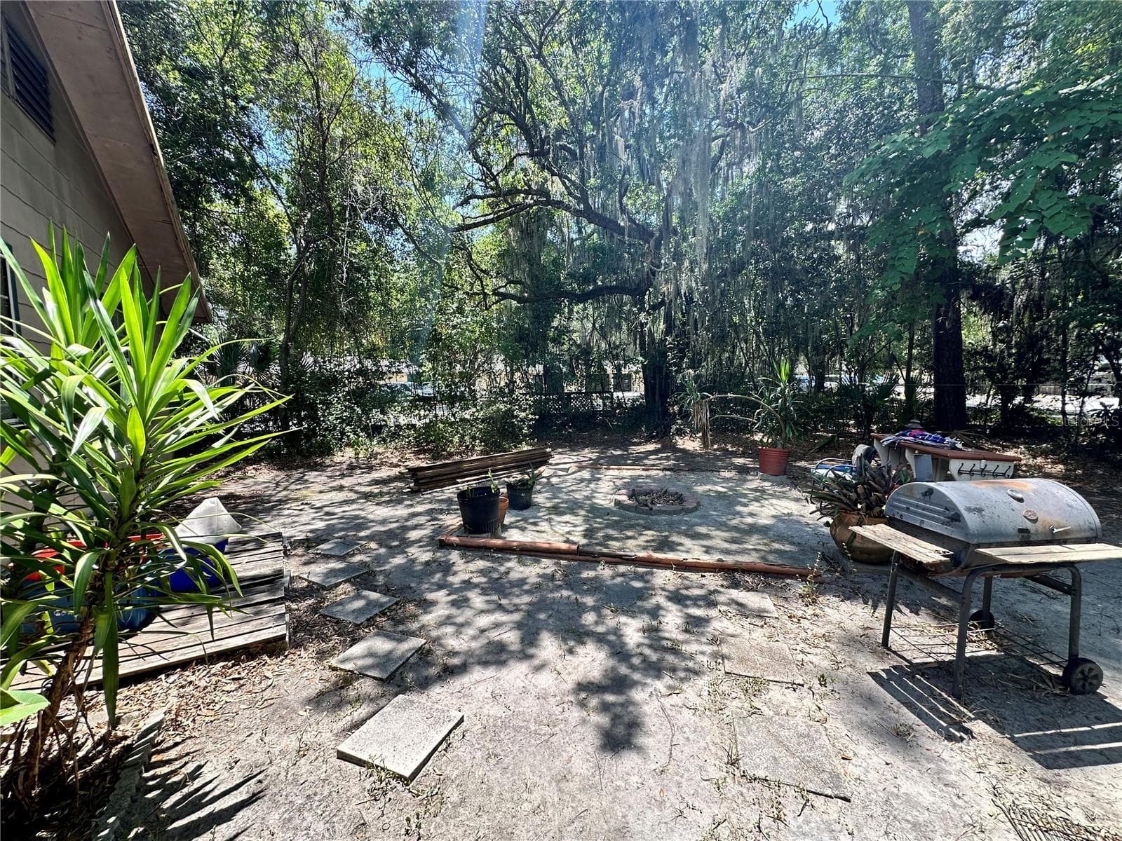 Multi-Family 5+ at 919 NW 23RD AVE, GAINESVILLE, photo 3 of 9