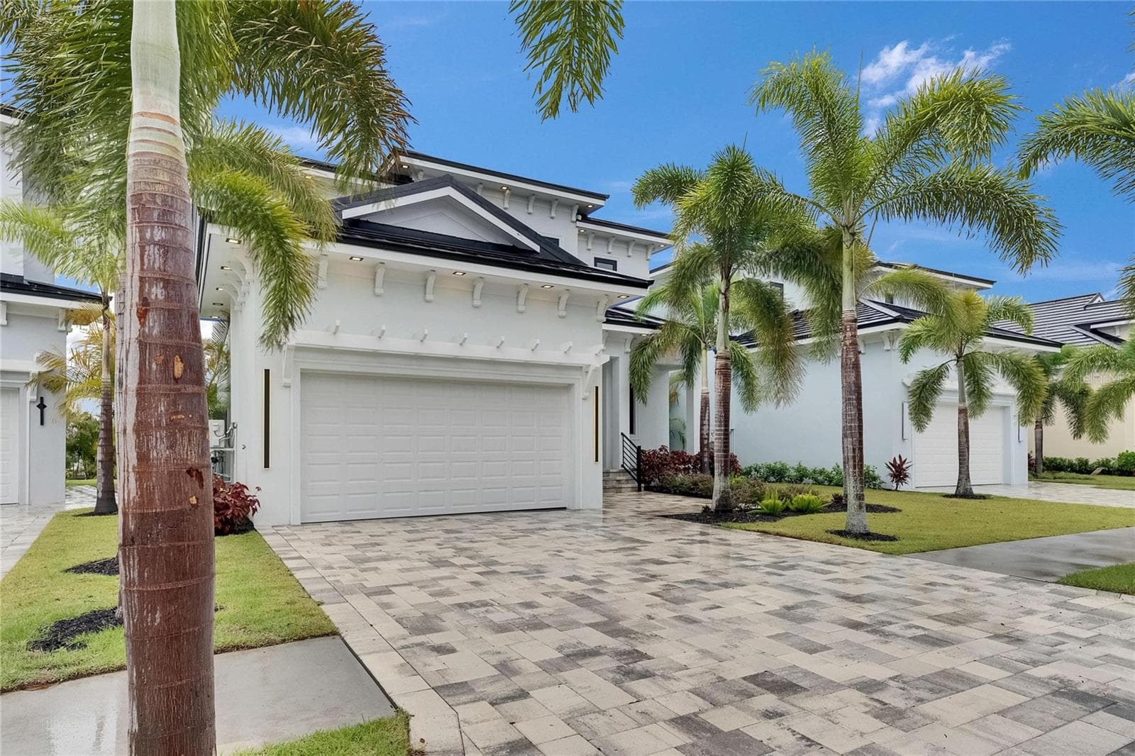 Single Family Residence at 6528 SIMONE SHORES CIR, APOLLO BEACH, photo 9 of 97