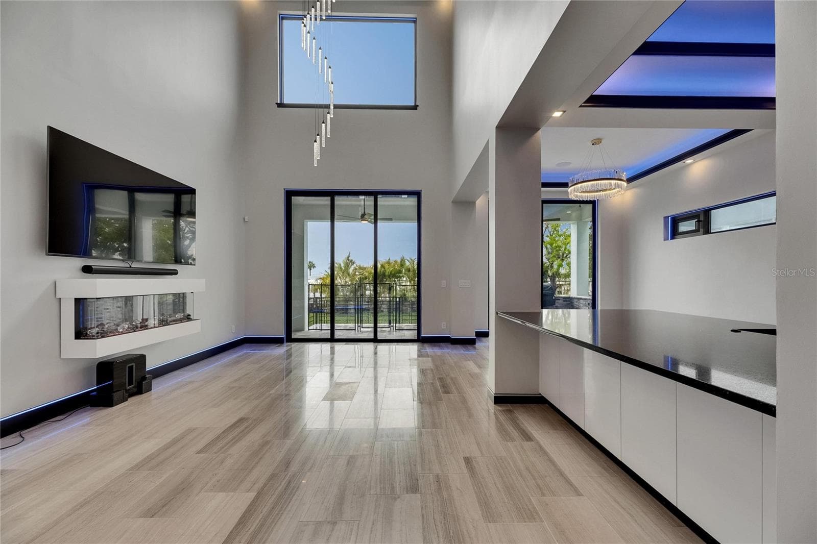 Single Family Residence at 6528 SIMONE SHORES CIR, APOLLO BEACH, photo 24 of 97