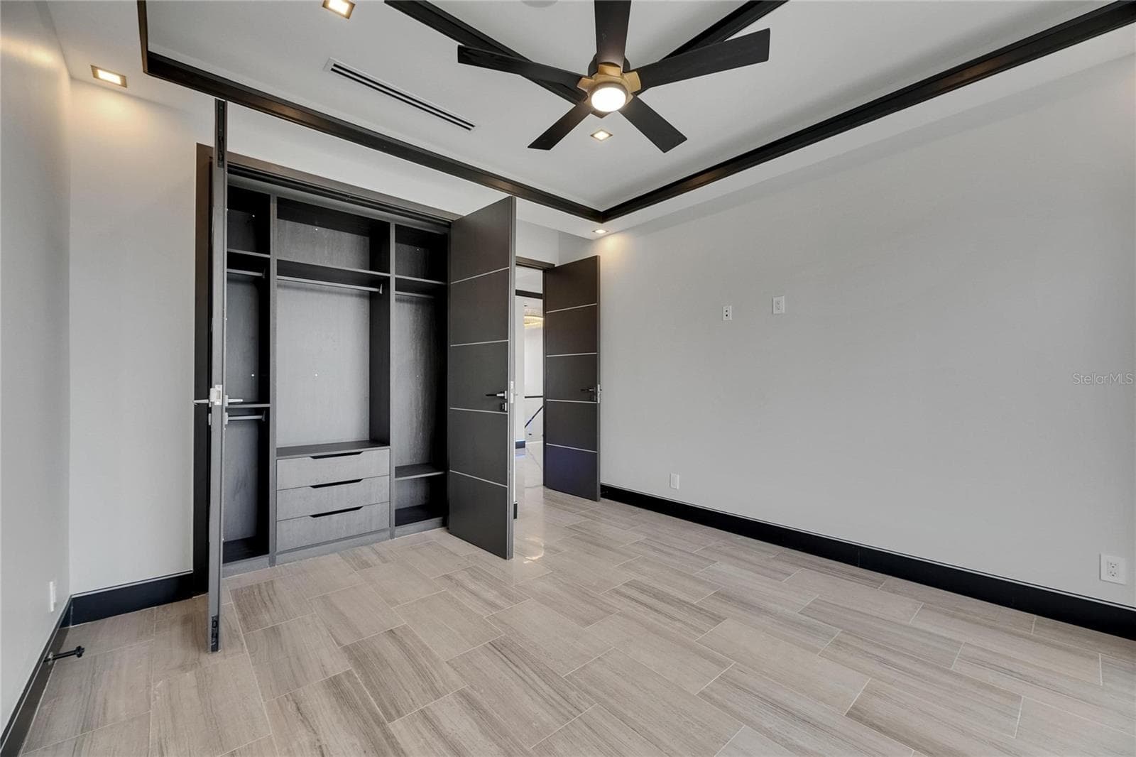 Single Family Residence at 6528 SIMONE SHORES CIR, APOLLO BEACH, photo 69 of 97