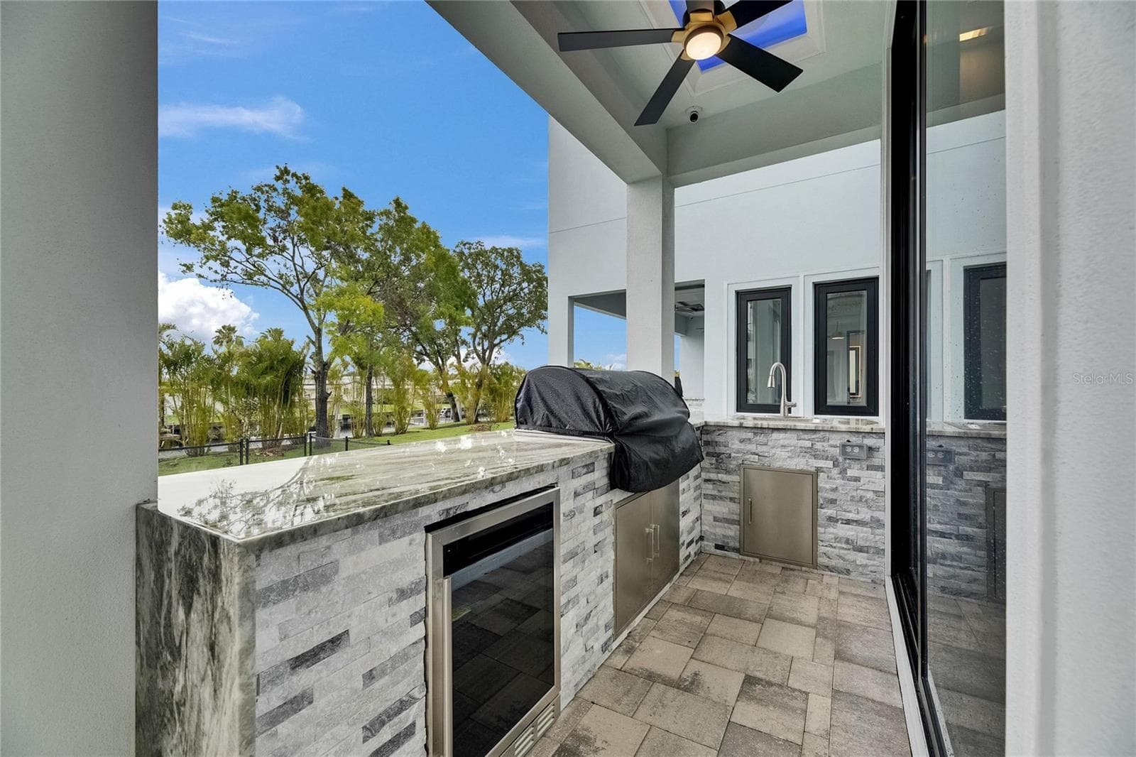 Single Family Residence at 6528 SIMONE SHORES CIR, APOLLO BEACH, photo 83 of 97