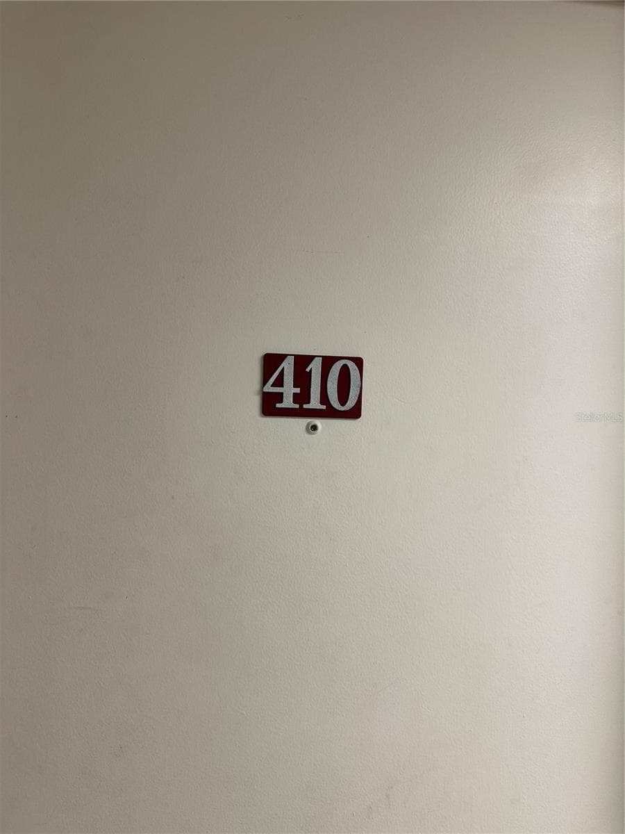 Condo door entrance - 701 S MADISON AVE #410, CLEARWATER