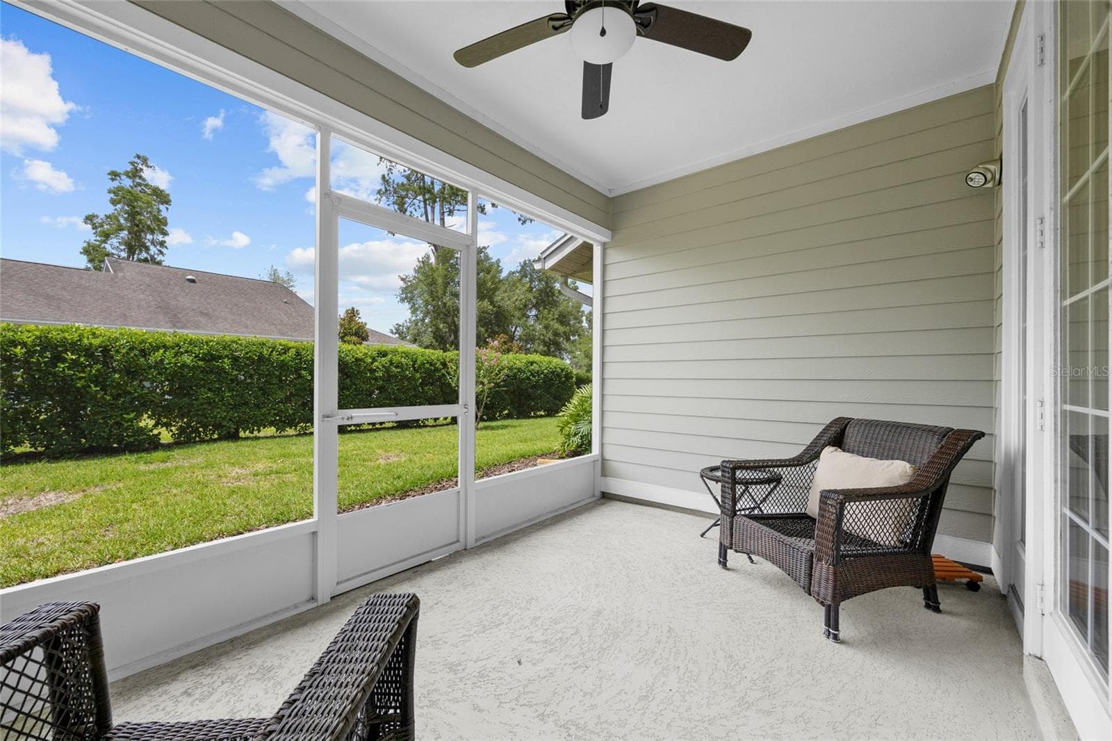 Screened Lanai - 12656 NW 11TH PL, NEWBERRY