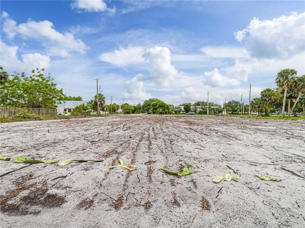 HICKORY HILL ESTATES