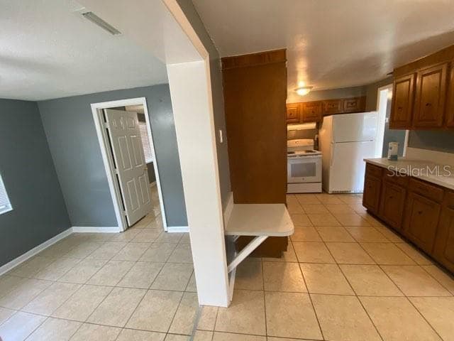 Single Family Residence at 300 MIDWOOD DR, PLANT CITY, photo 22 of 44