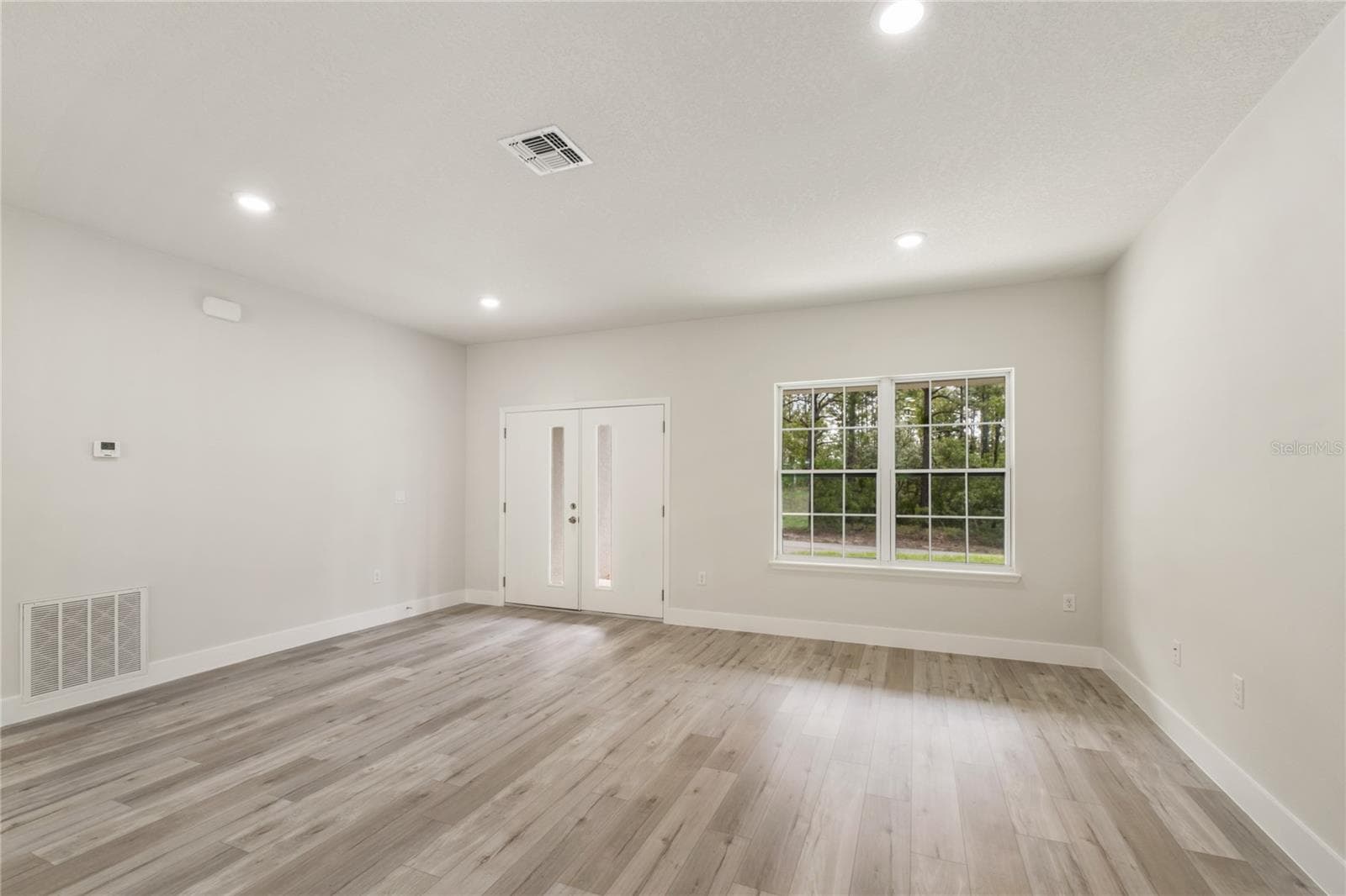 Single Family Residence at 10075 N CONRAD PT, CITRUS SPRINGS, photo 4 of 20