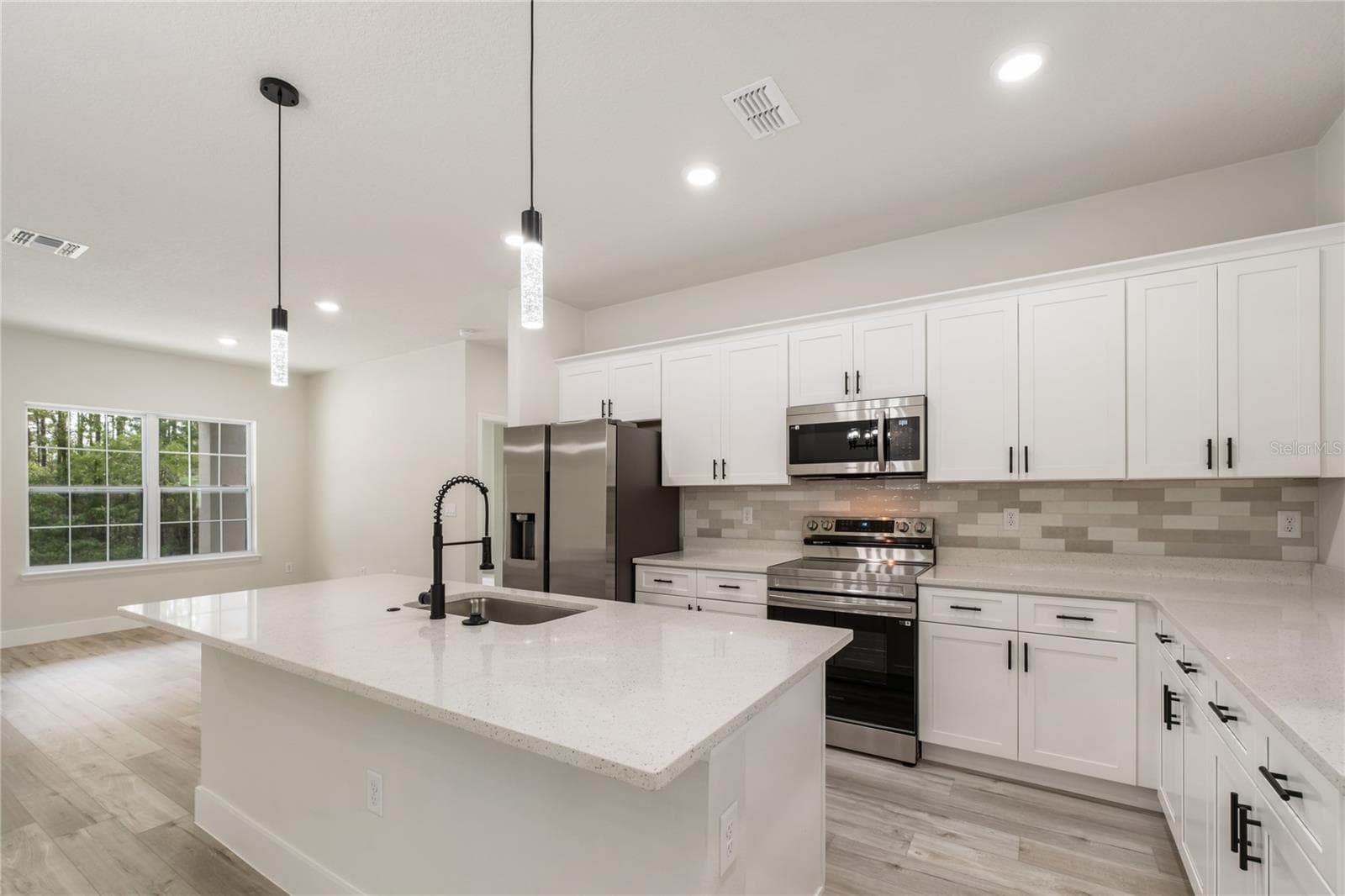 Single Family Residence at 10075 N CONRAD PT, CITRUS SPRINGS, photo 11 of 20