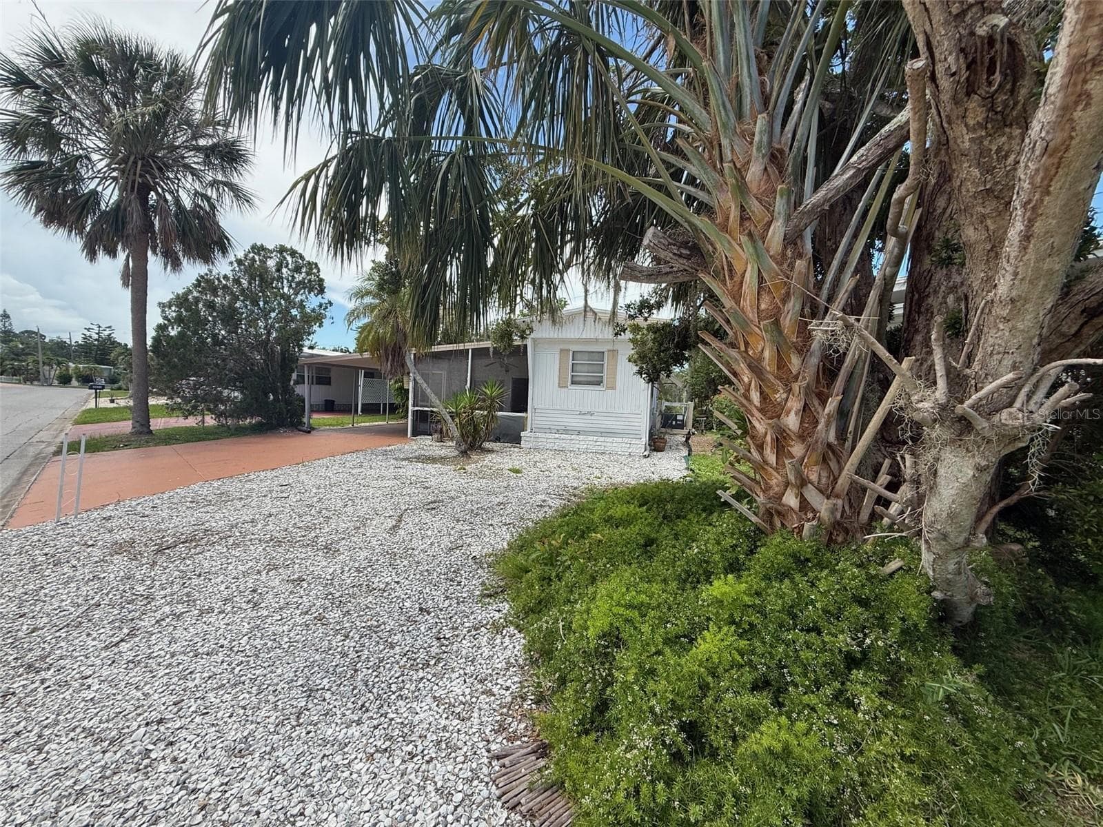 Mobile Home at 4845 BOCA RATON AVE, SARASOTA, photo 3 of 16