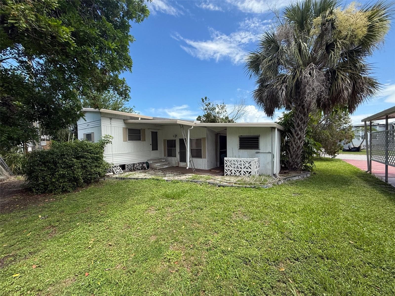 Mobile Home at 4845 BOCA RATON AVE, SARASOTA, photo 4 of 16