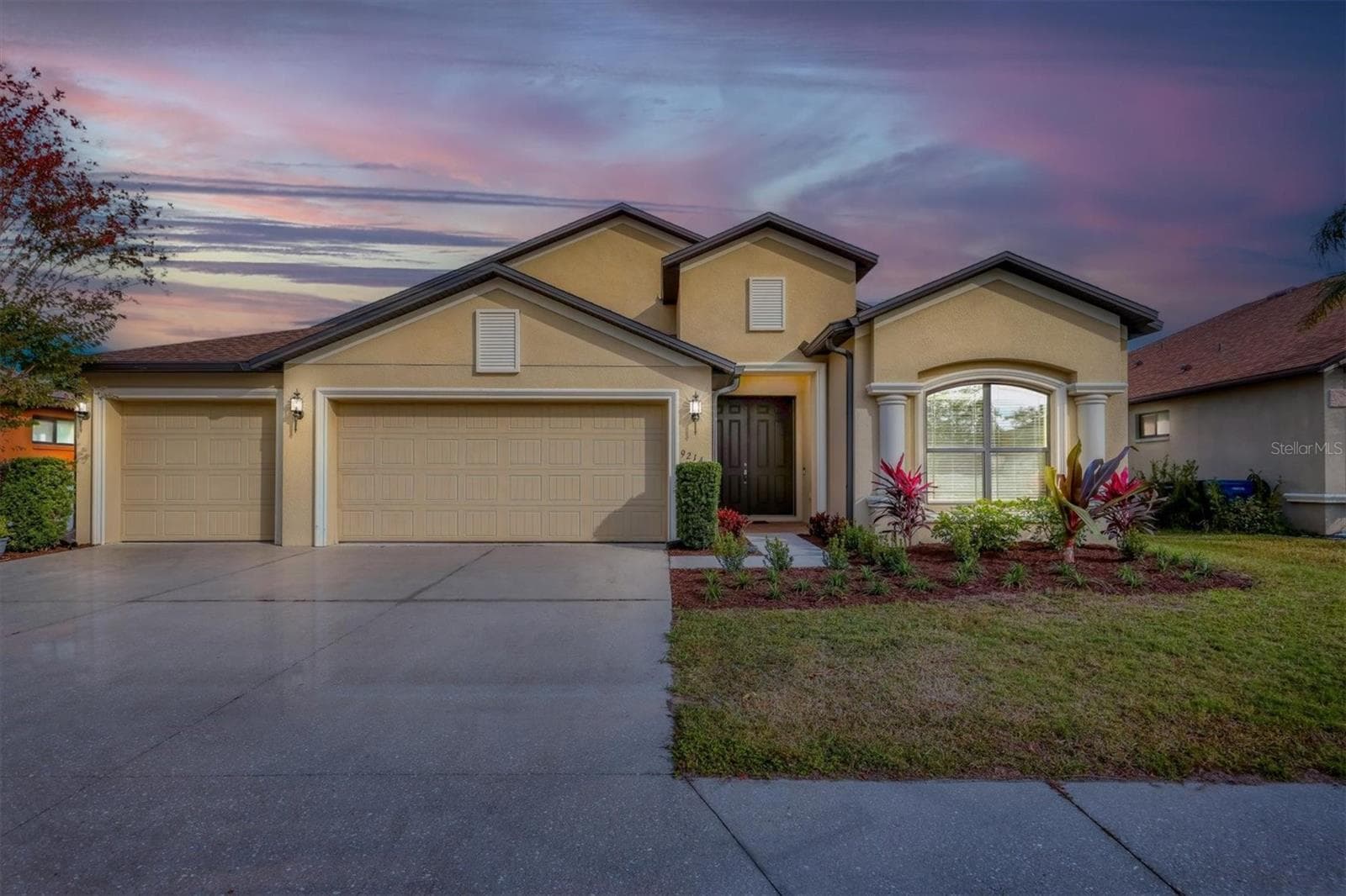 9214 RAES CREEK PL