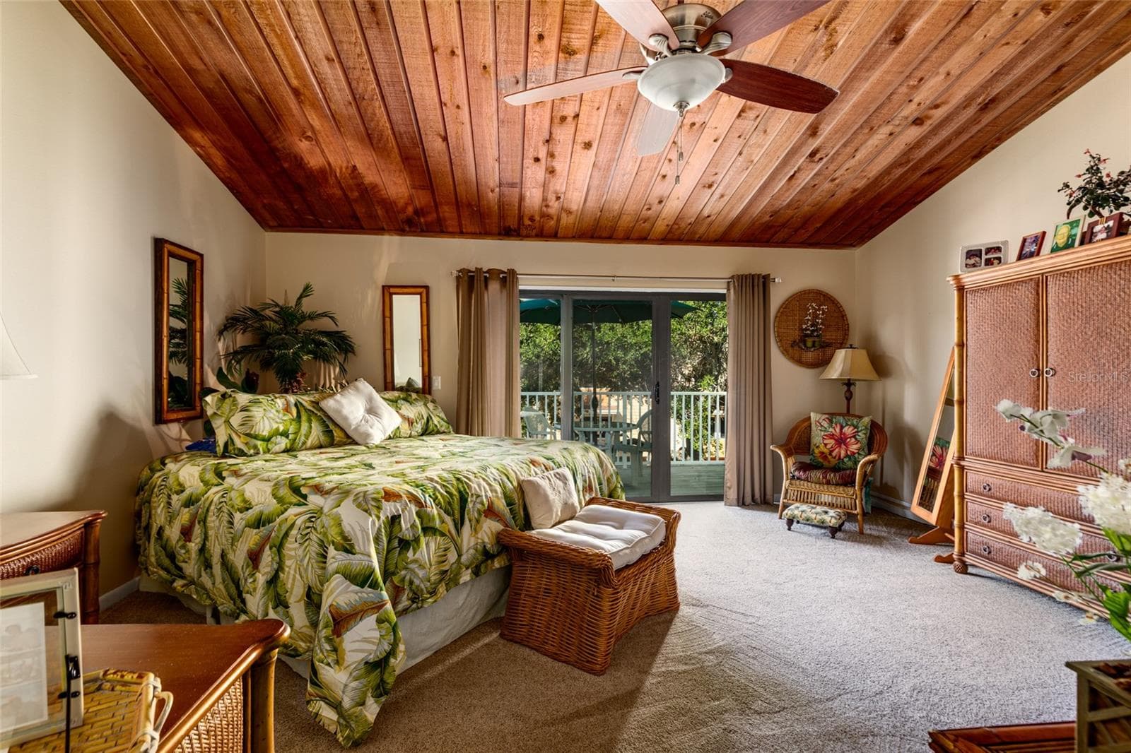 Condominium at 505 SANDY HOOK RD #505, TREASURE ISLAND, photo 20 of 76