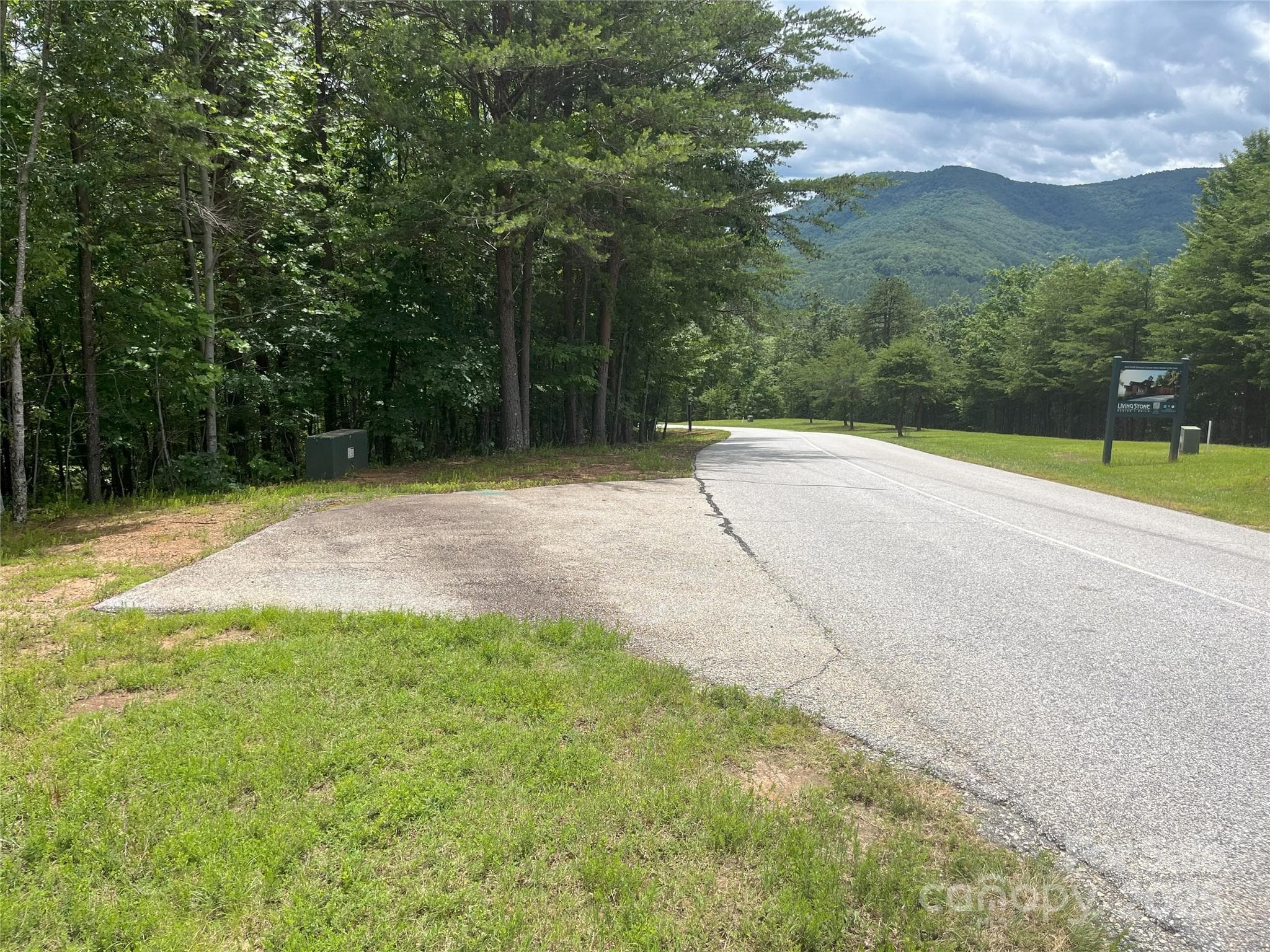 Lot at Mill Spring, photo 7 of 25