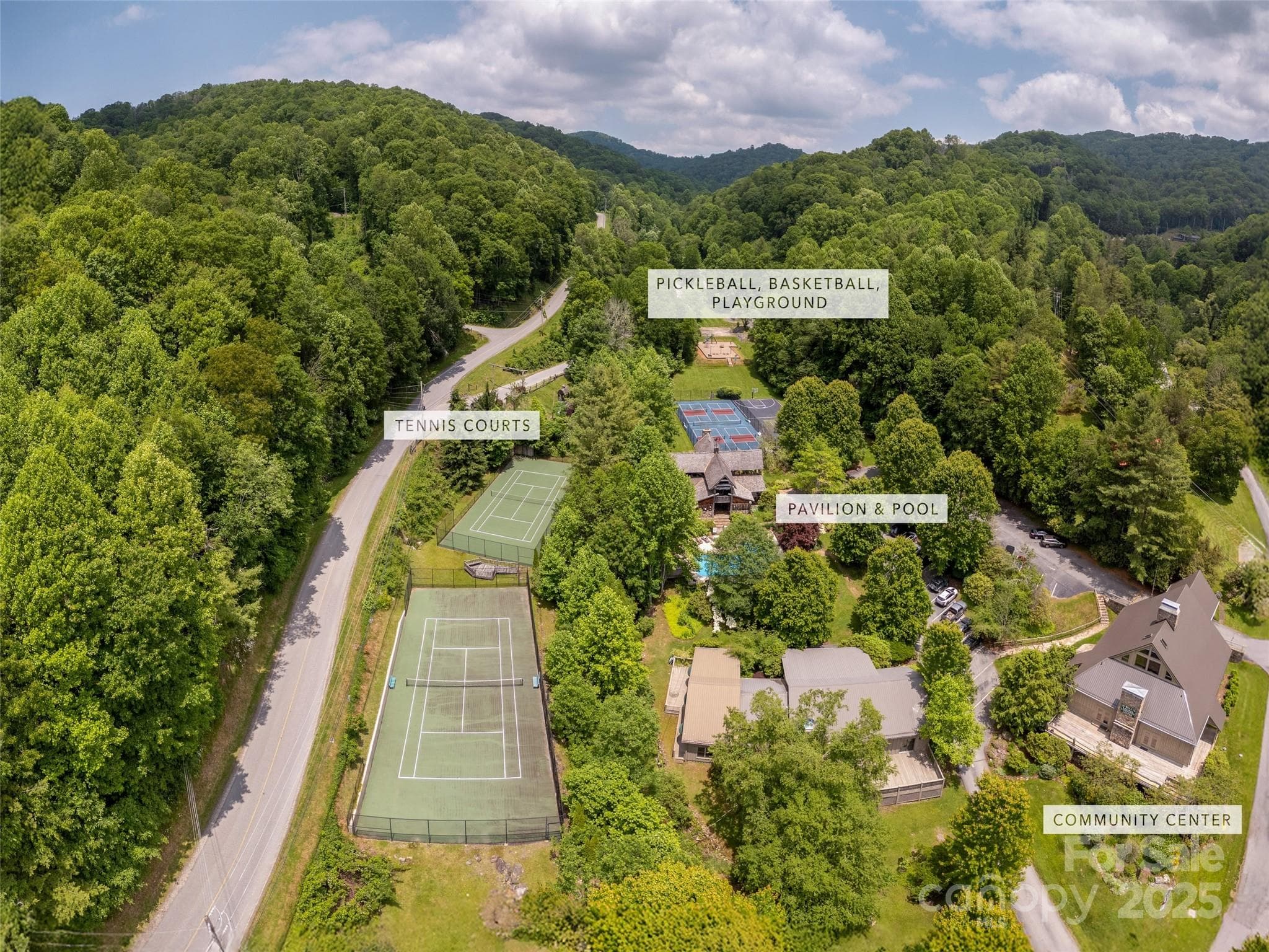Community Amenities - Mars Hill