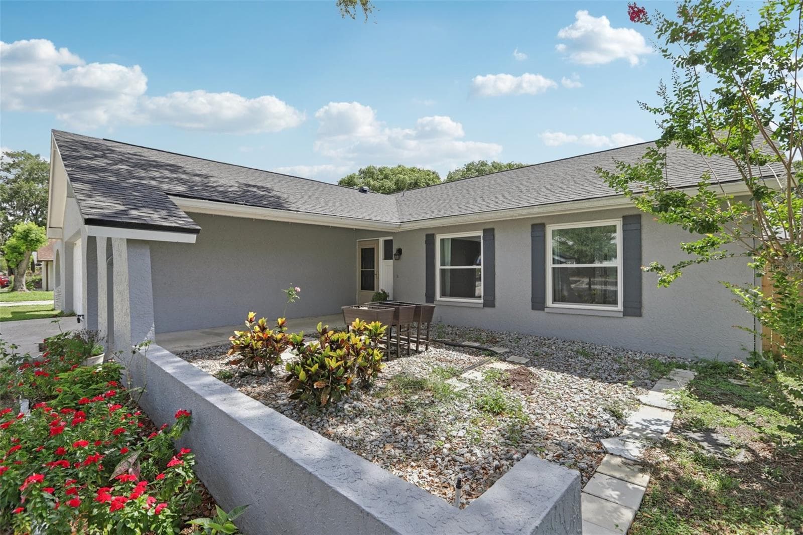 Single Family Residence at 1009 BLACK KNIGHT DR, VALRICO, photo 6 of 62