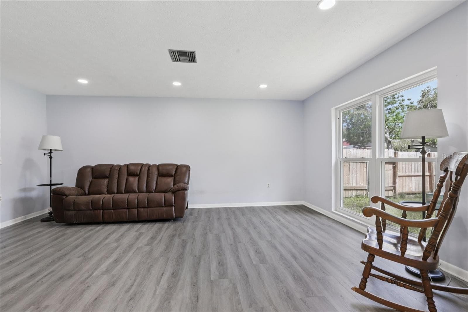 Single Family Residence at 1009 BLACK KNIGHT DR, VALRICO, photo 15 of 62