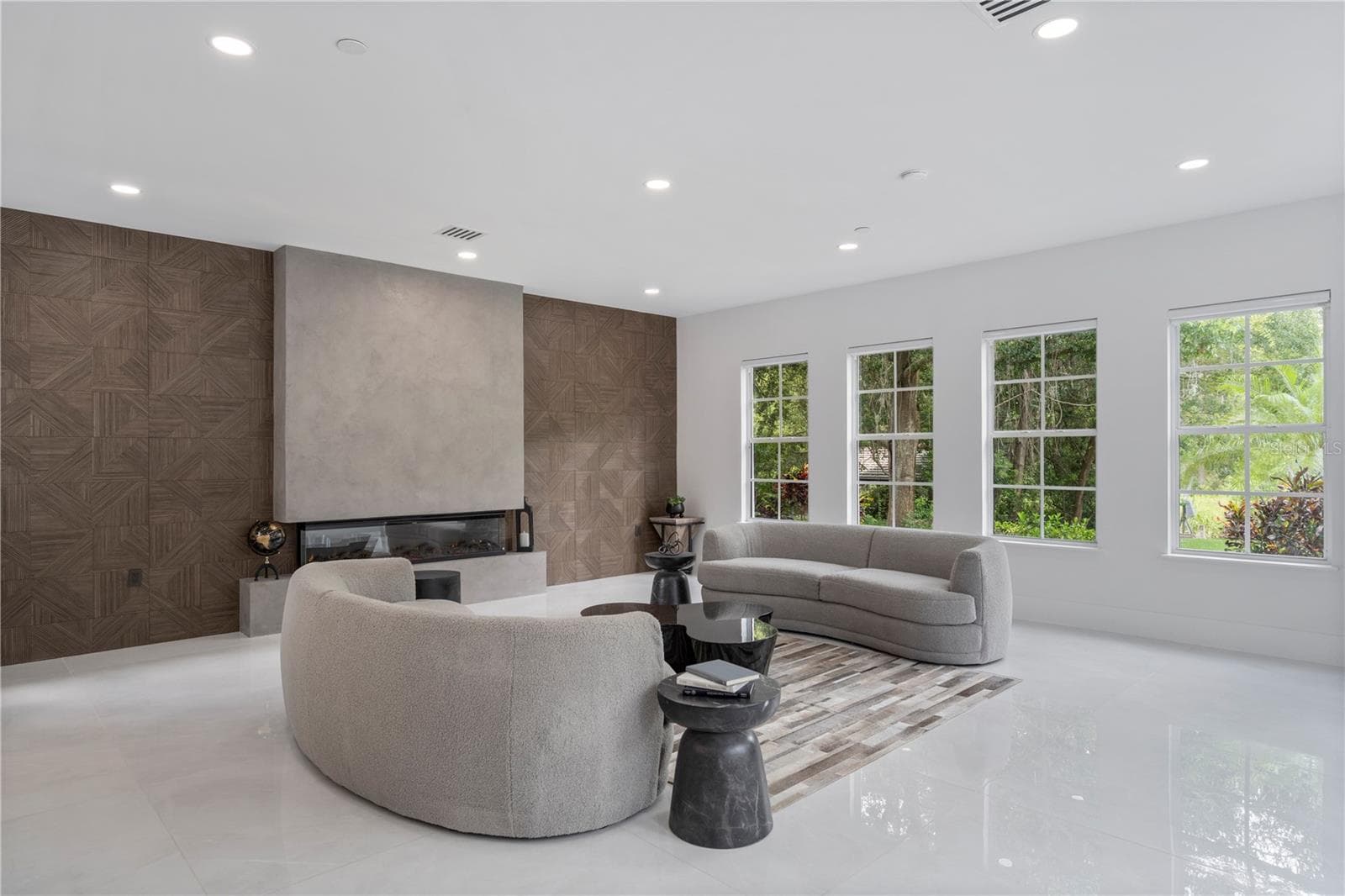 Single Family Residence at 10849 EMERALD CHASE DR, ORLANDO, photo 11 of 56