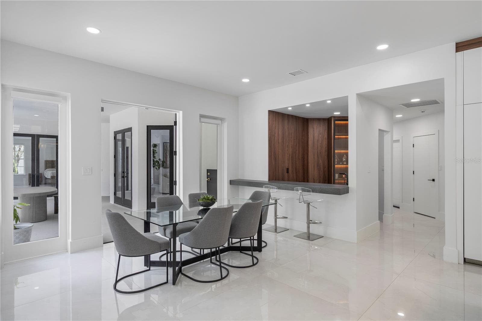 Single Family Residence at 10849 EMERALD CHASE DR, ORLANDO, photo 13 of 56