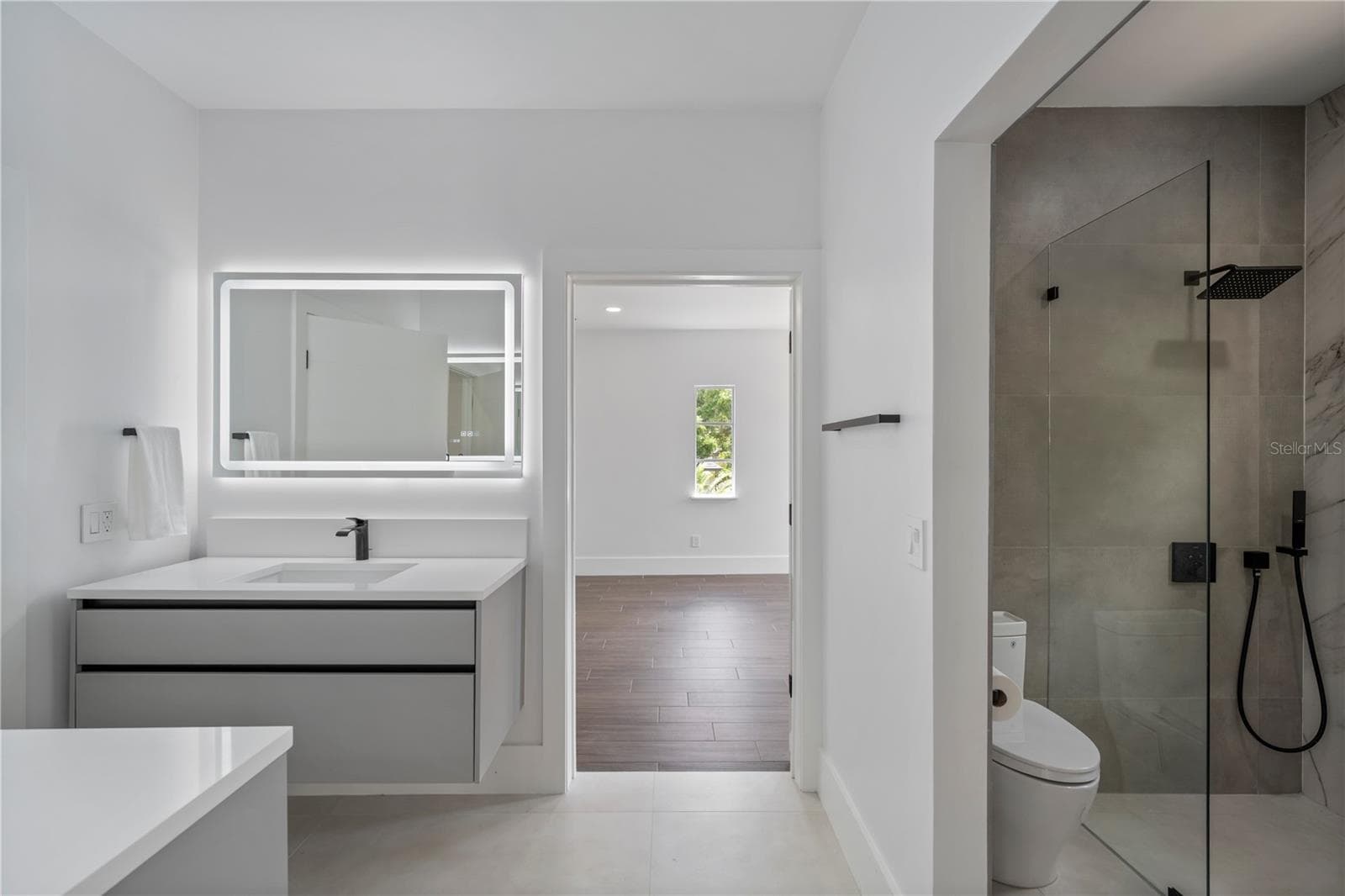 Single Family Residence at 10849 EMERALD CHASE DR, ORLANDO, photo 24 of 56