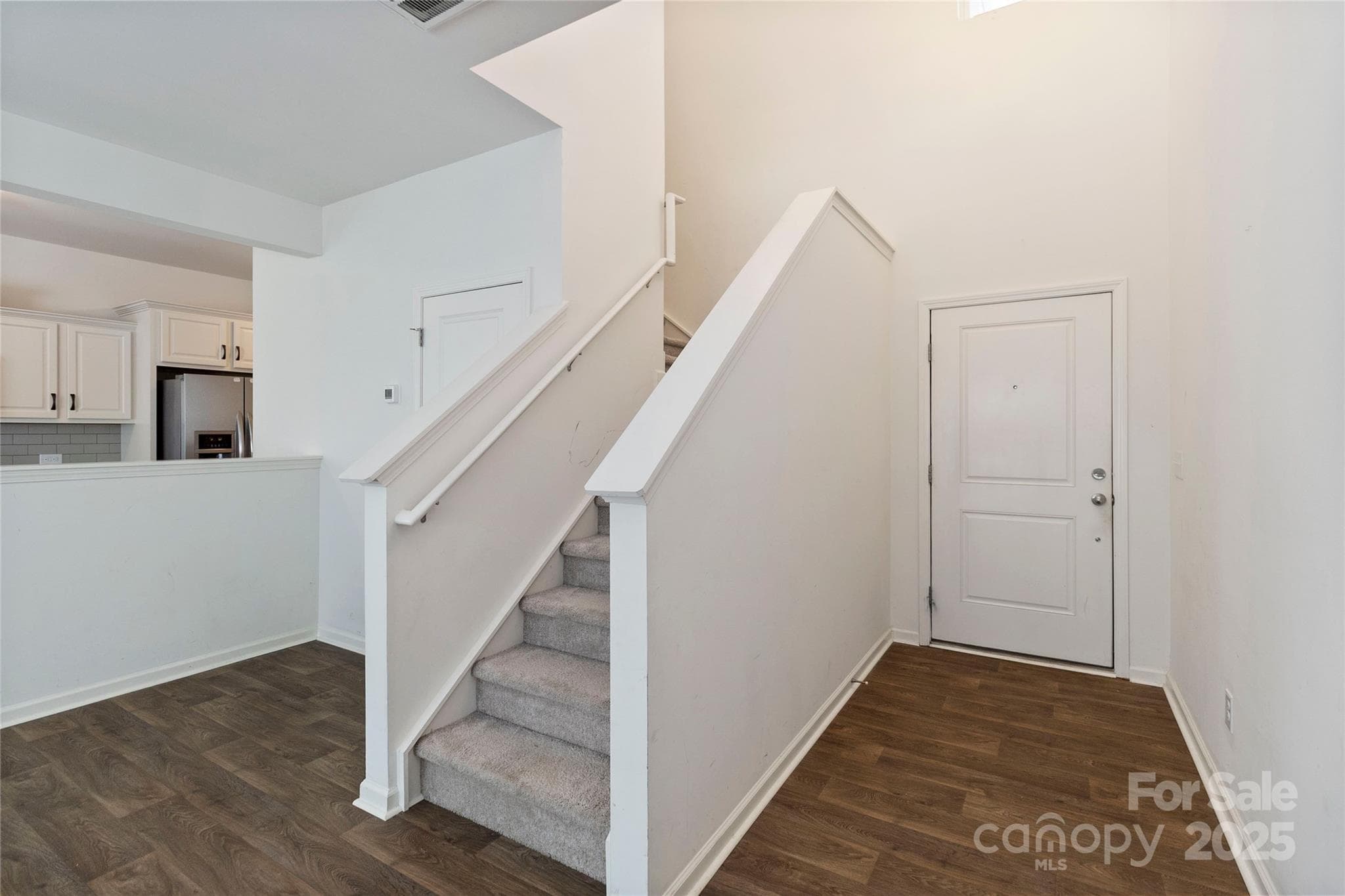Townhouse at 14027 Clayborn Street, Midland, photo 6 of 35
