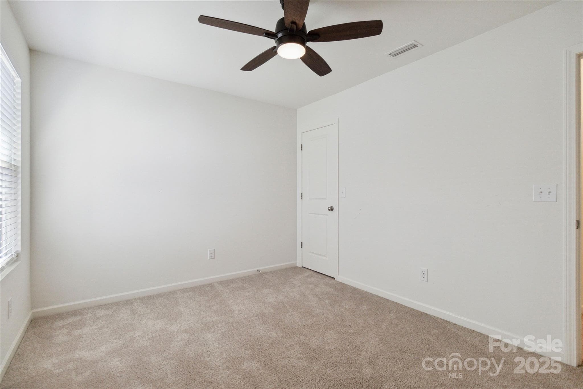 Townhouse at 14027 Clayborn Street, Midland, photo 27 of 35