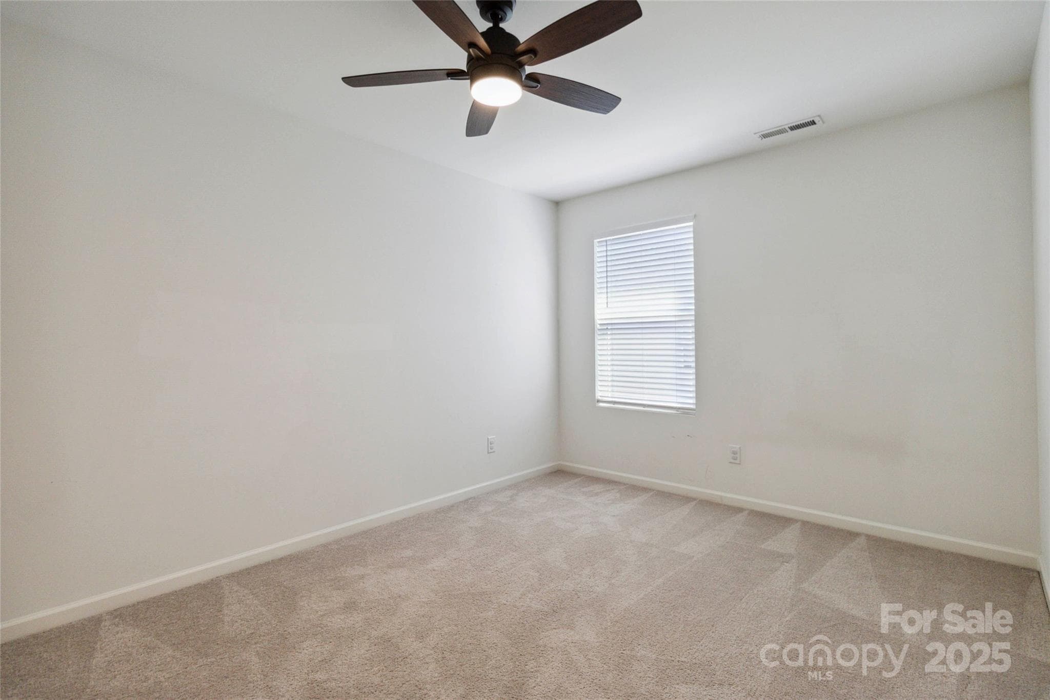 Townhouse at 14027 Clayborn Street, Midland, photo 28 of 35