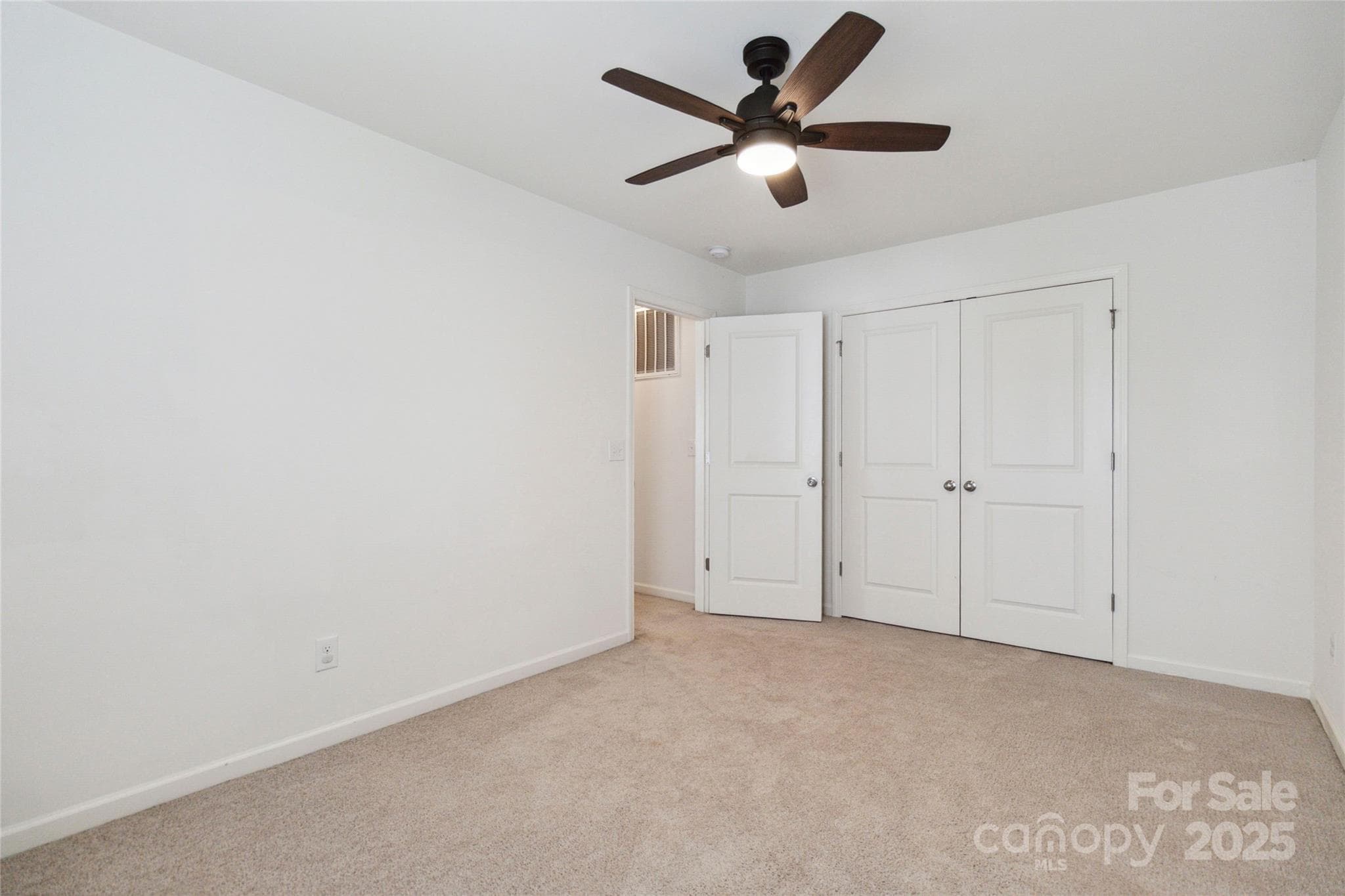 Townhouse at 14027 Clayborn Street, Midland, photo 29 of 35