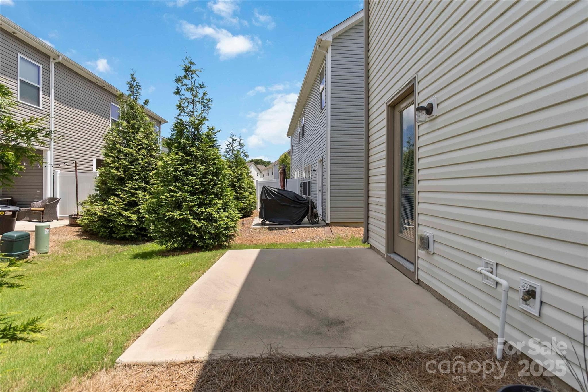Townhouse at 14027 Clayborn Street, Midland, photo 34 of 35