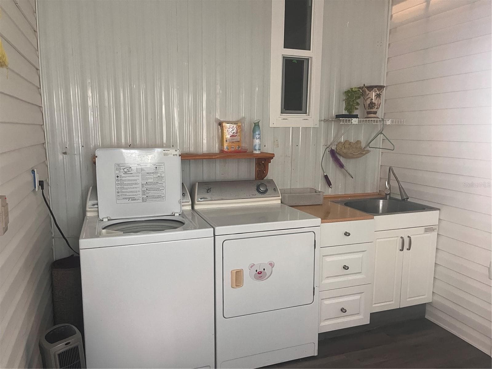 Manufactured Home at 5316 53RD AVE E #Q116, BRADENTON, photo 23 of 36