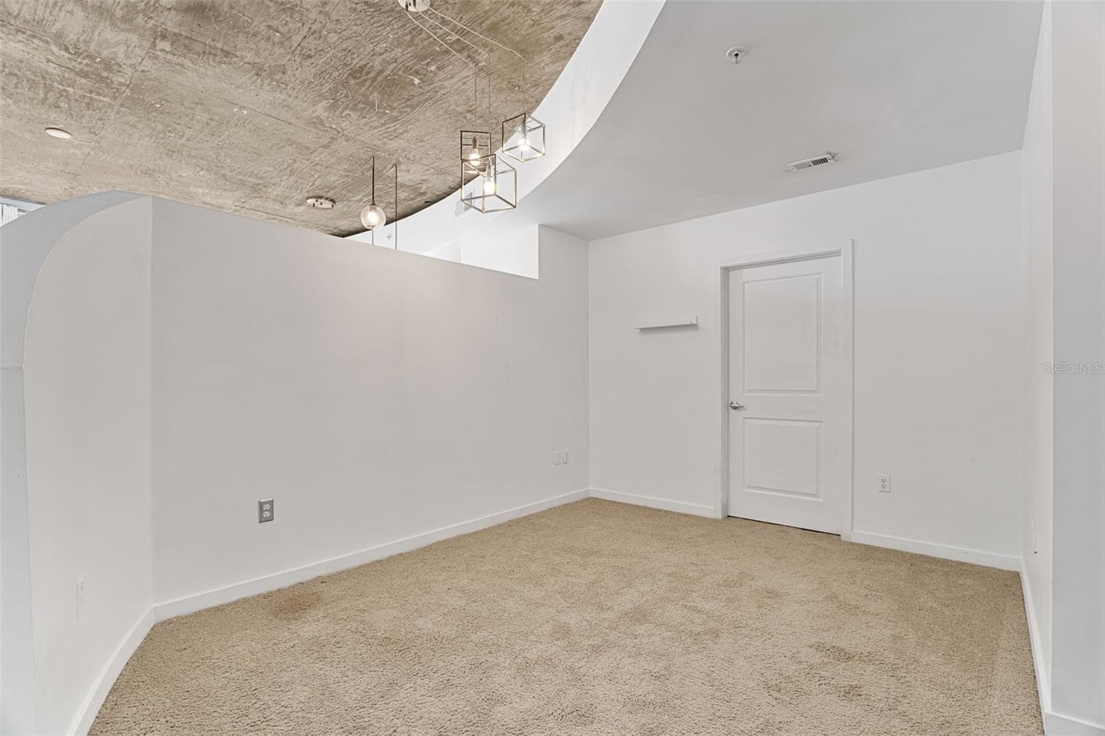 Condominium at 155 S COURT AVE #2008, ORLANDO, photo 23 of 26