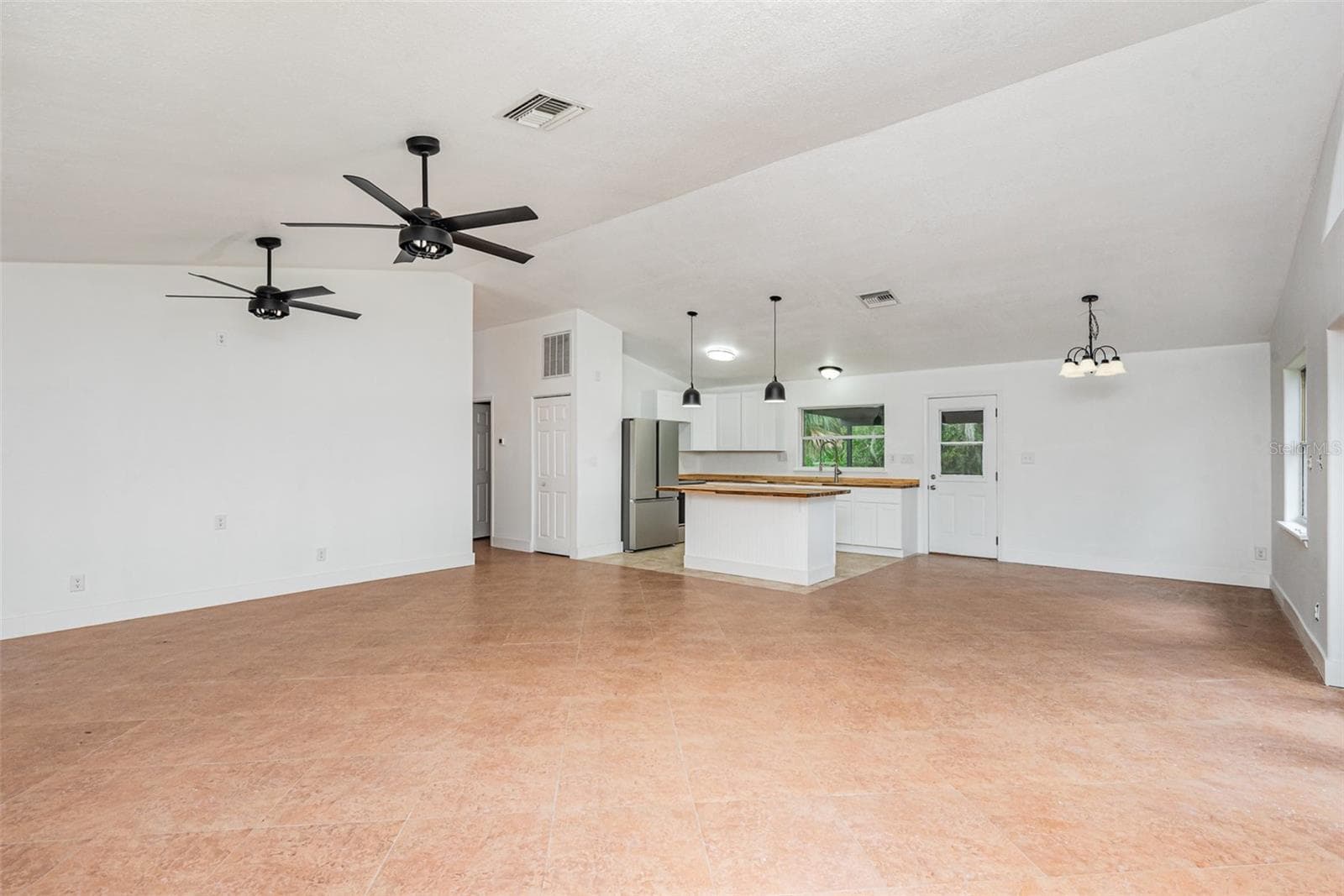 Single Family Residence at 4085 CYPRESS BEND, GENEVA, photo 5 of 17