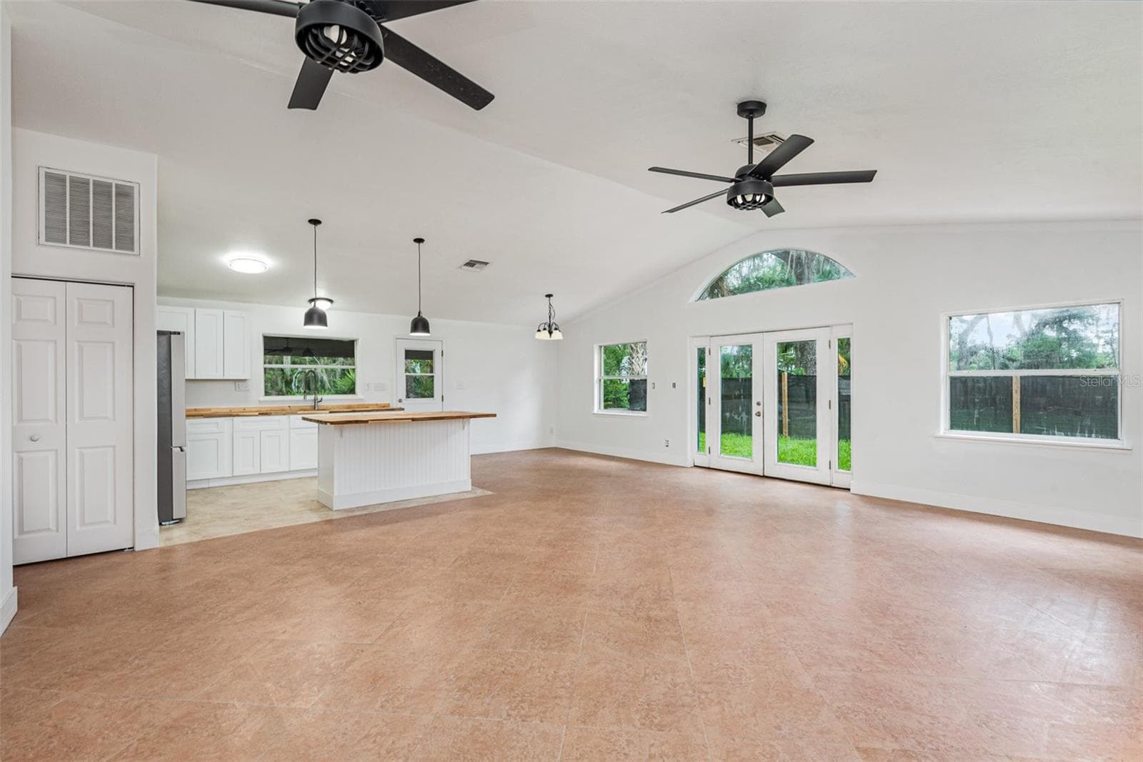 Single Family Residence at 4085 CYPRESS BEND, GENEVA, photo 6 of 17