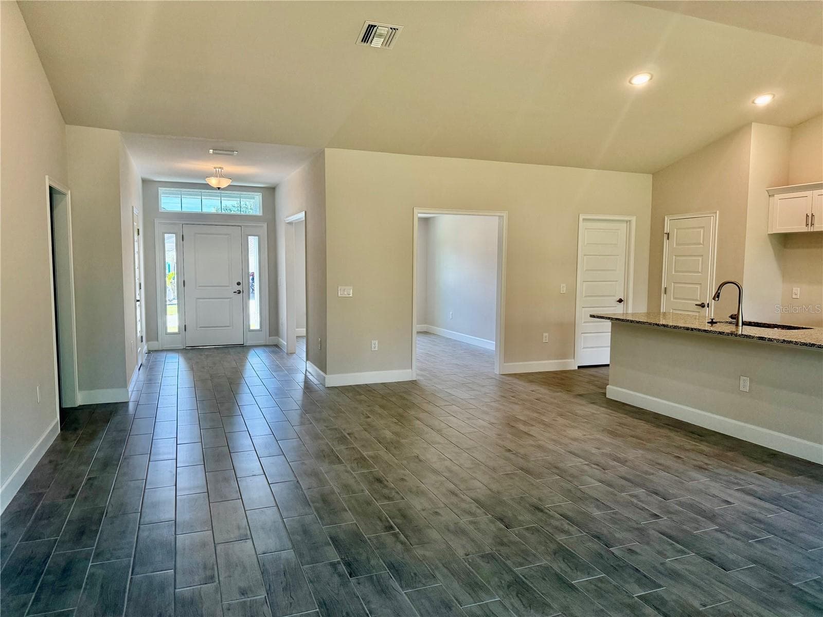 Single Family Residence at 9590 LITTLE ROCK ST, PORT CHARLOTTE, photo 6 of 17