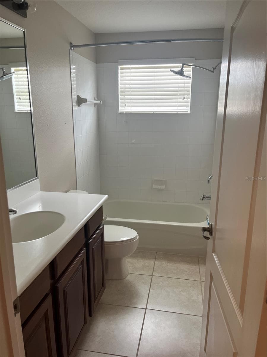 Single Family Residence at 5966 WILLOWS BRIDGE LOOP, ELLENTON, photo 42 of 57