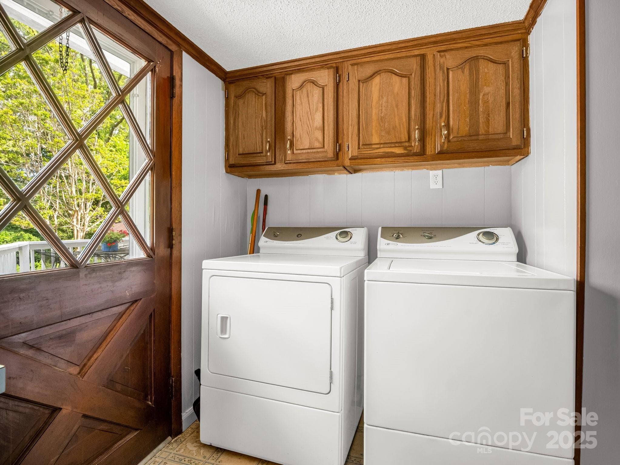 laundry - Lake Lure