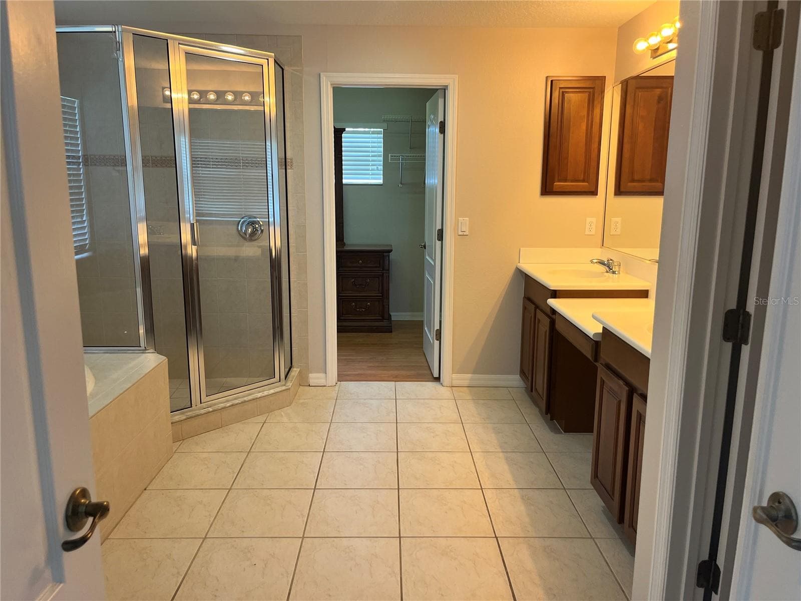 Single Family Residence at 5966 WILLOWS BRIDGE LOOP, ELLENTON, photo 33 of 57