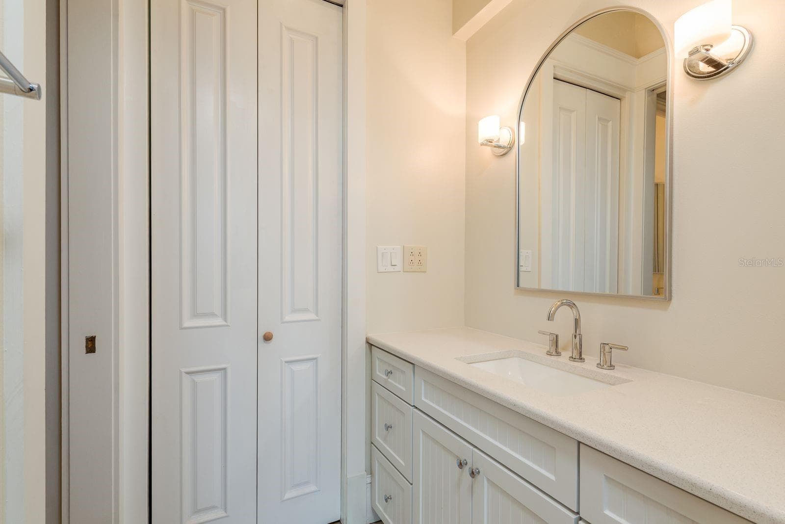 Single Family Residence at 442 MIDWAY IS, CLEARWATER BEACH, photo 59 of 100