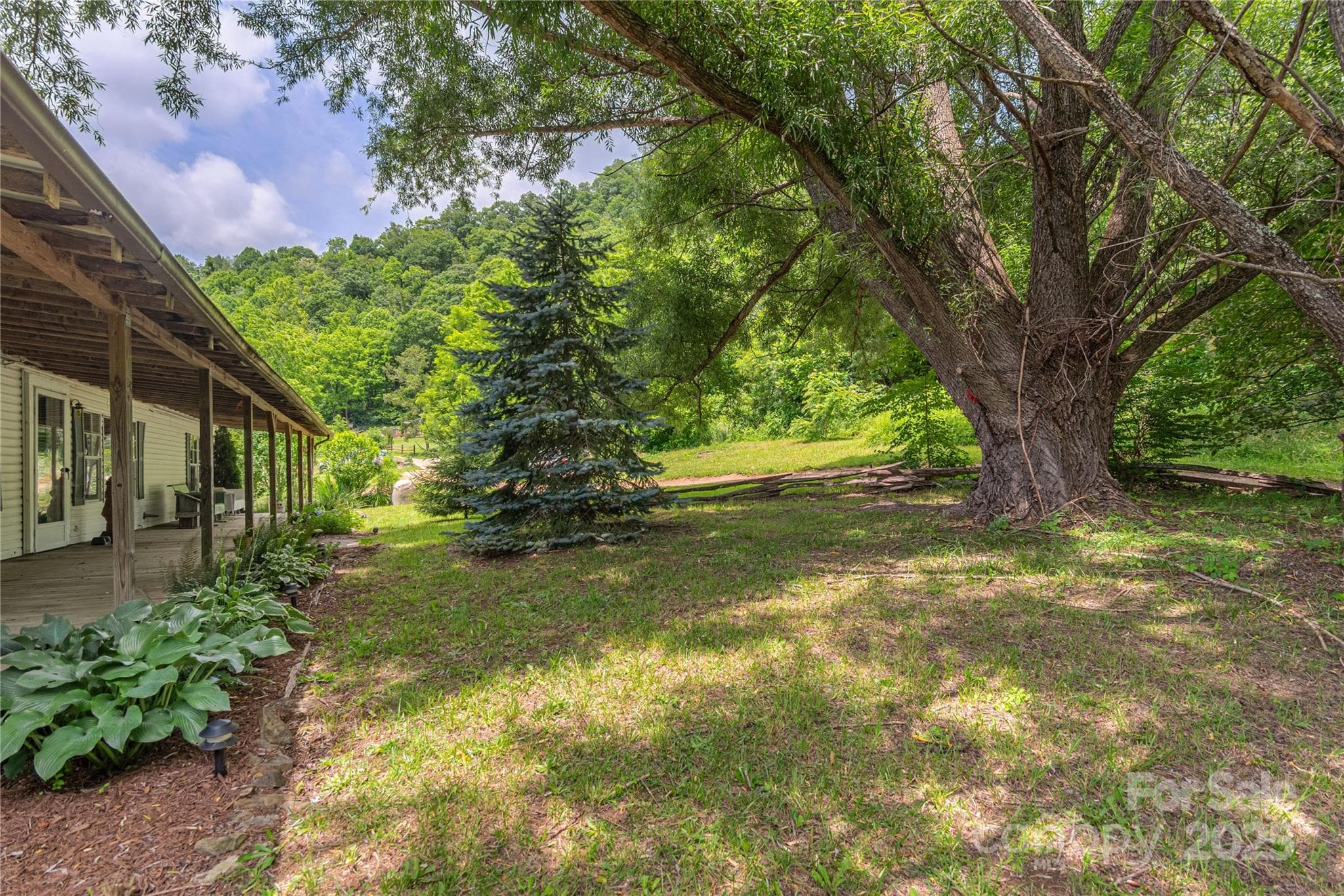 Single Family Residence at 495 Courtney Lane, Canton, photo 2 of 20