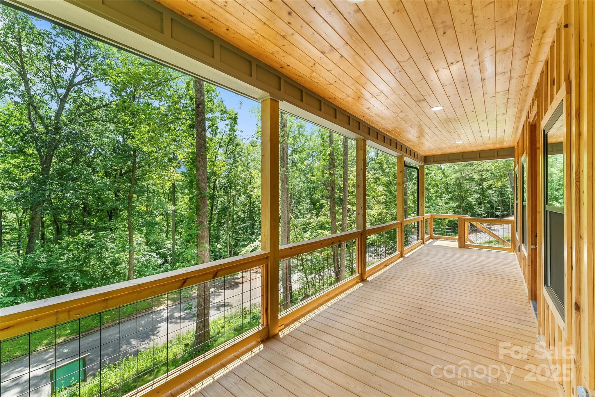 Single Family Residence at 511 Blue Ridge Drive N, Marion, photo 15 of 87