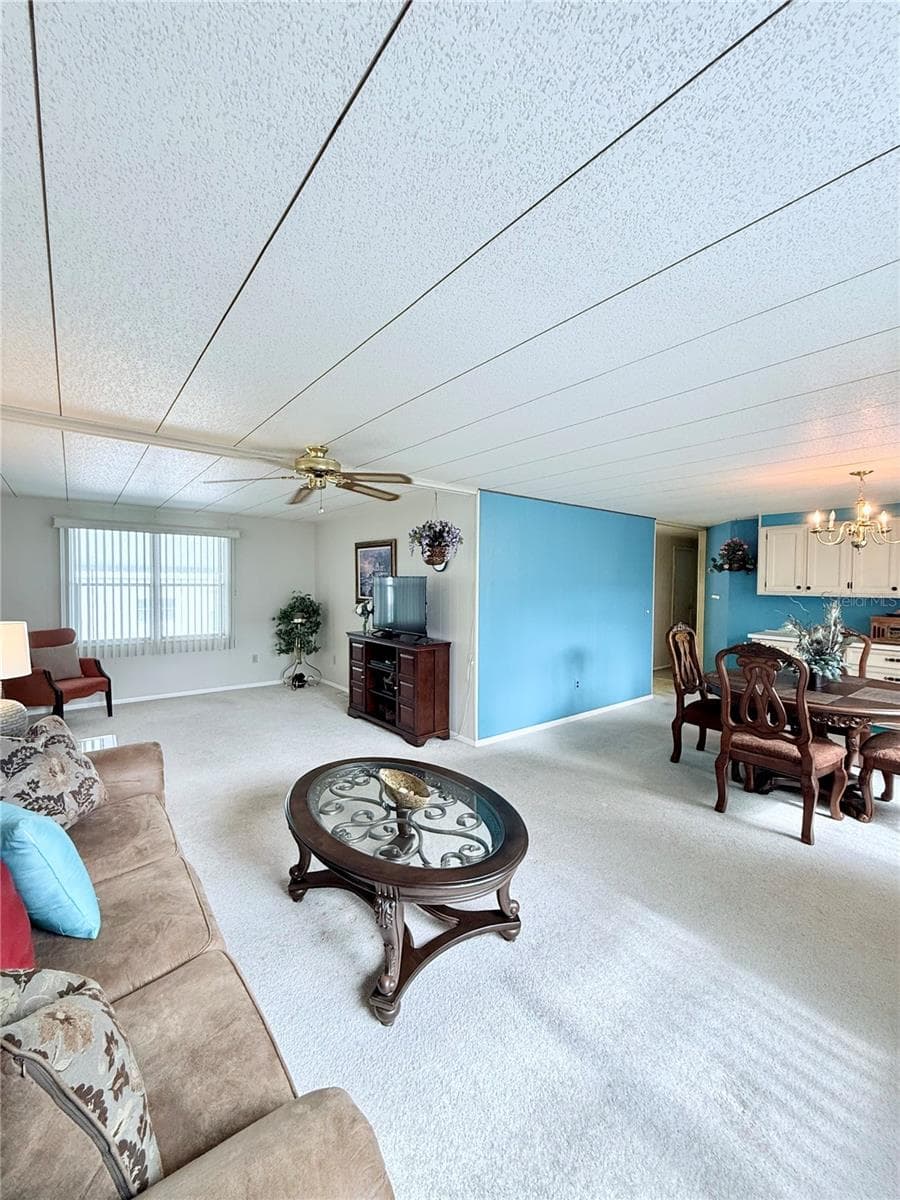 Mobile Home at 622 ELIZABETH LN, LAKELAND, photo 18 of 28