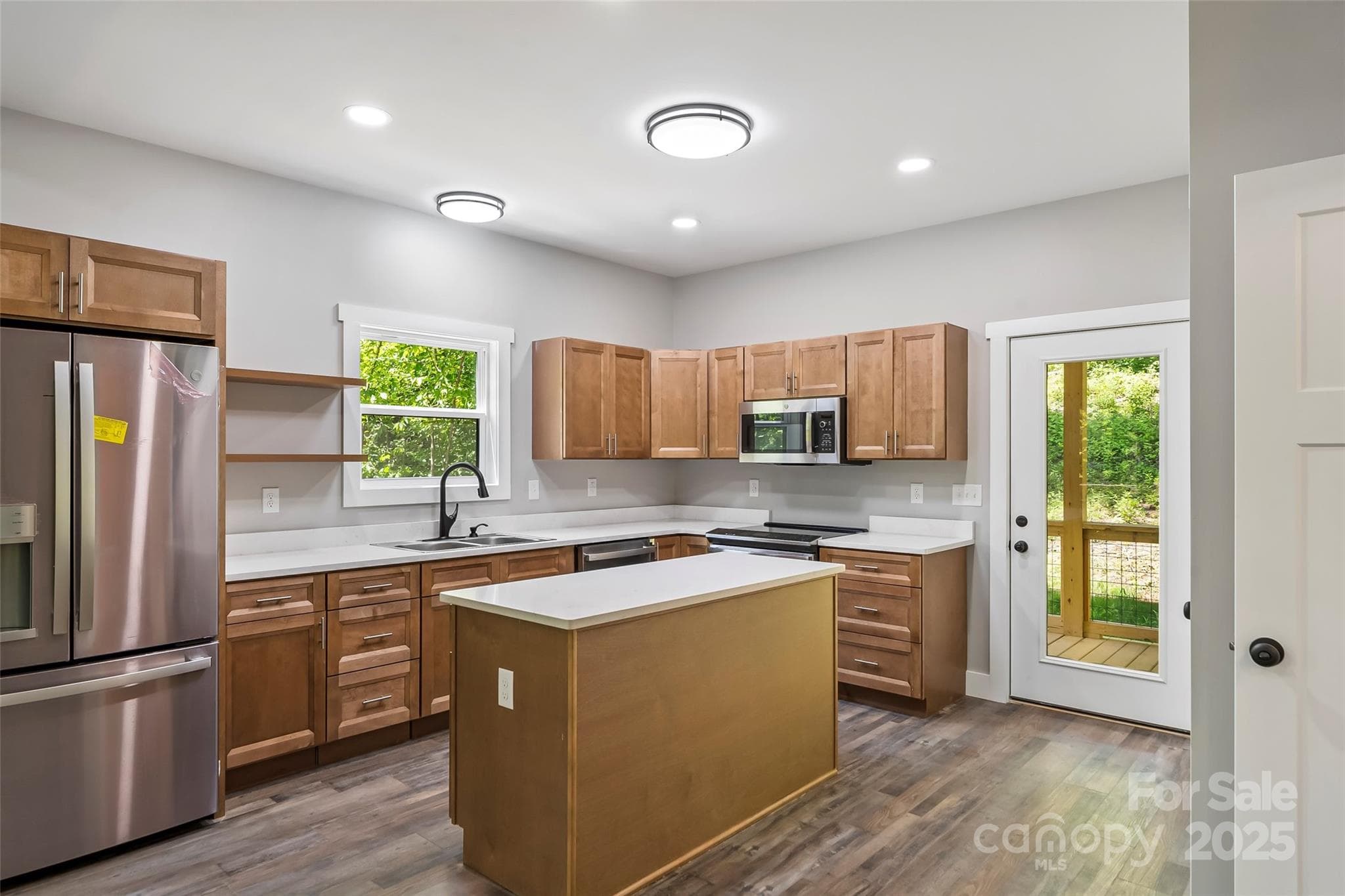 Single Family Residence at 511 Blue Ridge Drive N, Marion, photo 21 of 87