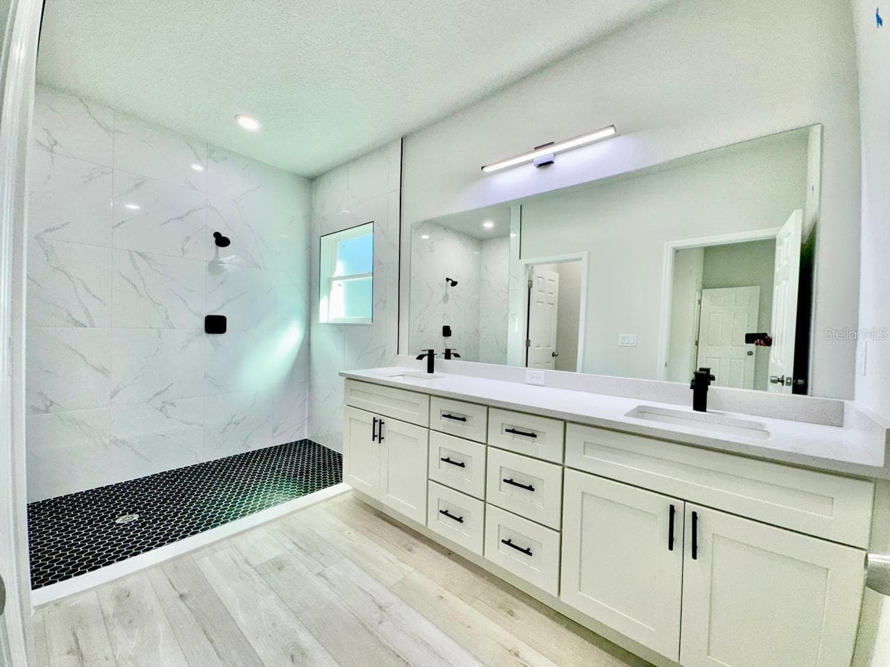 MODEL HOME - 7222 N LIME DR, CITRUS SPRINGS