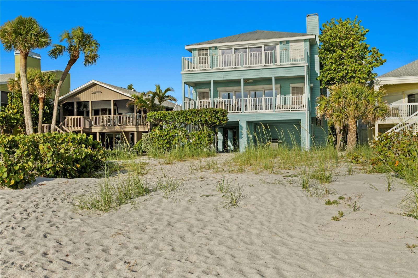 Single Family Residence at 20060 GULF BLVD, INDIAN SHORES, photo 14 of 103