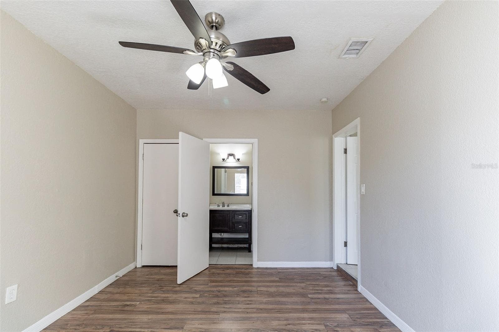Single Family Residence at 4933 BALBOA DR, ORLANDO, photo 12 of 30