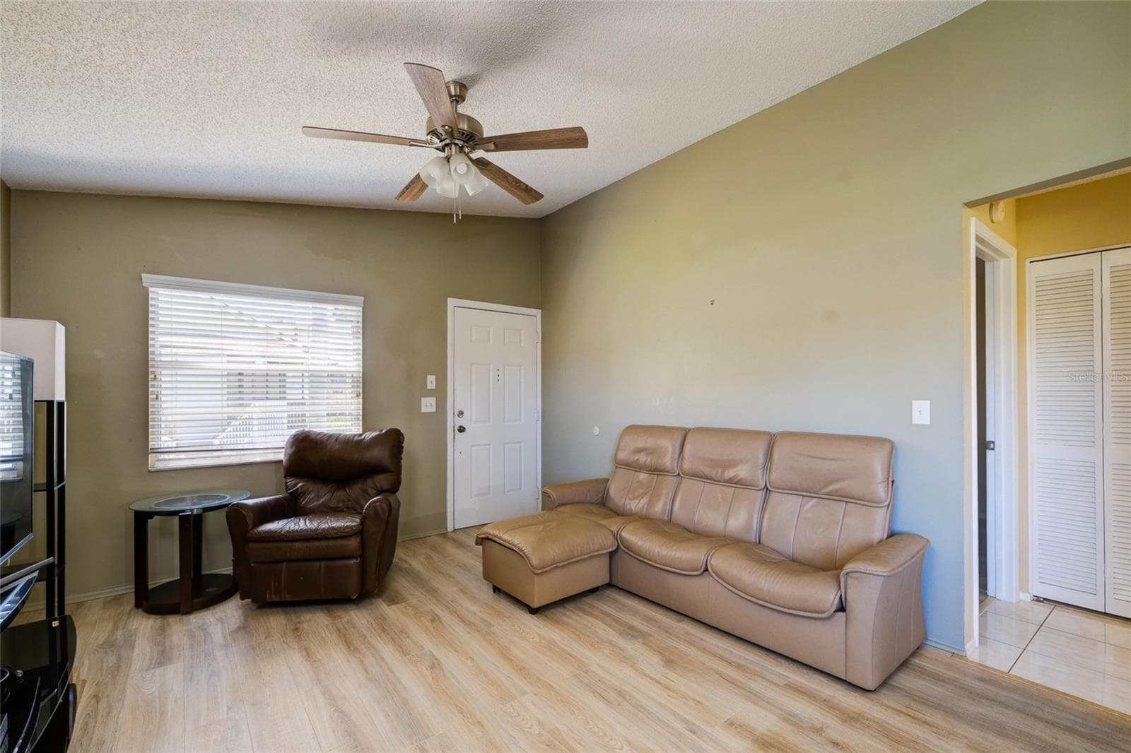 Condominium at 3539 59TH AVE W #3539, BRADENTON, photo 9 of 39