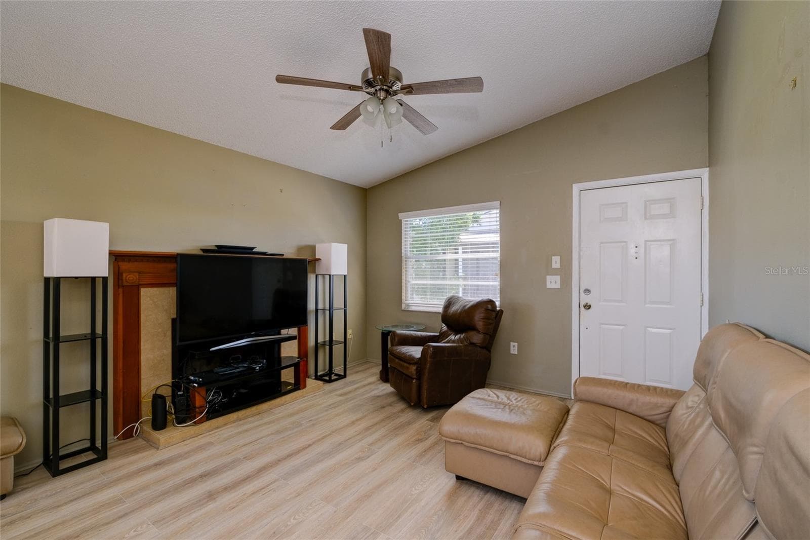 Condominium at 3539 59TH AVE W #3539, BRADENTON, photo 10 of 39