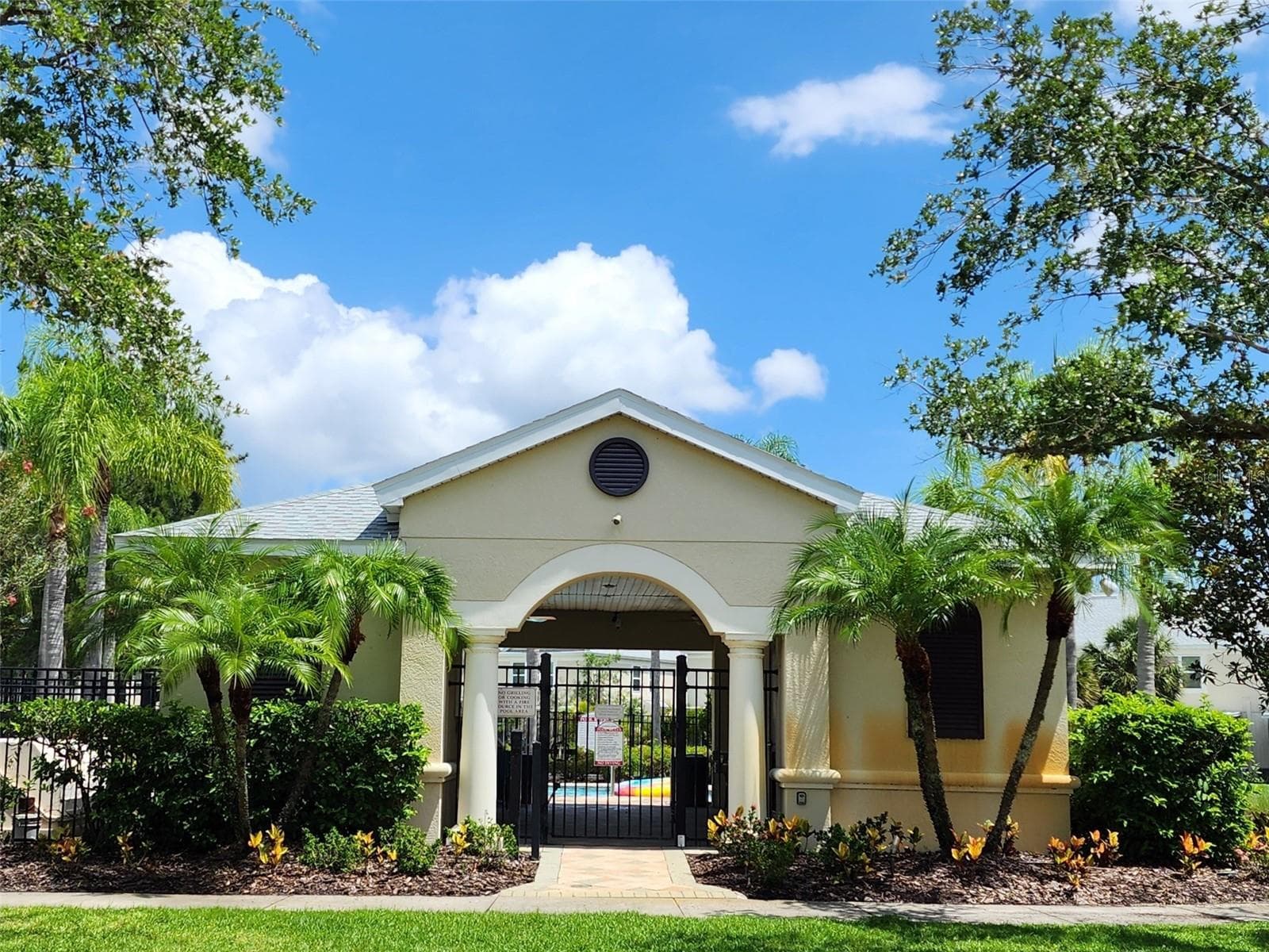 Townhouse at 26541 CHIMNEY SPIRE LN, WESLEY CHAPEL, photo 19 of 22
