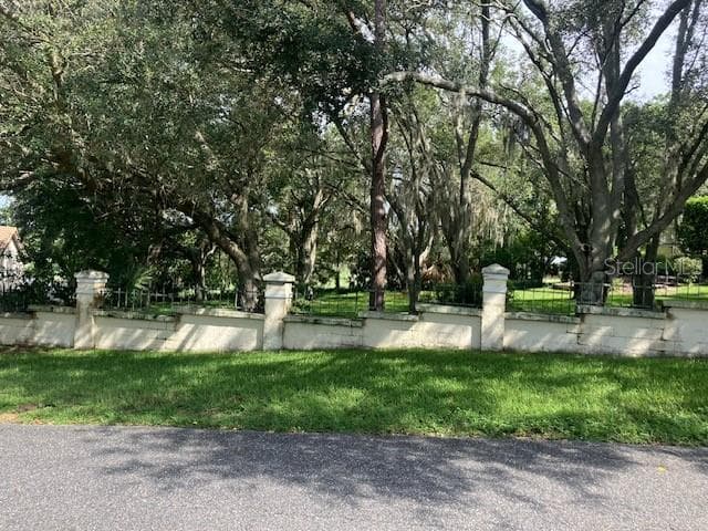 116 W MAGNOLIA AVE